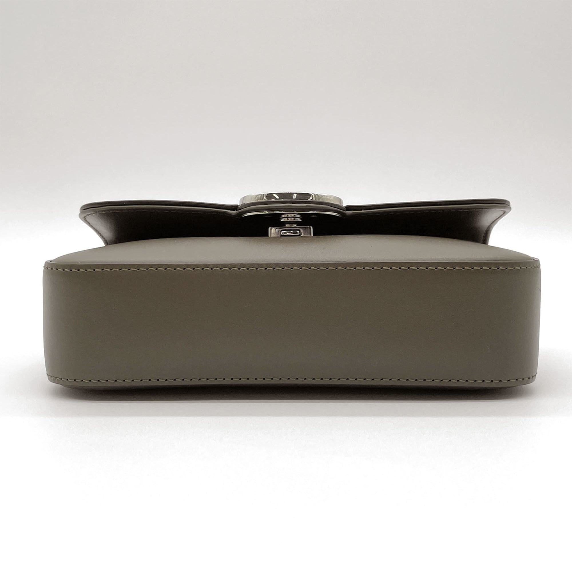 Gucci Brown Leather Shoulder Bag (Pre-Owned)