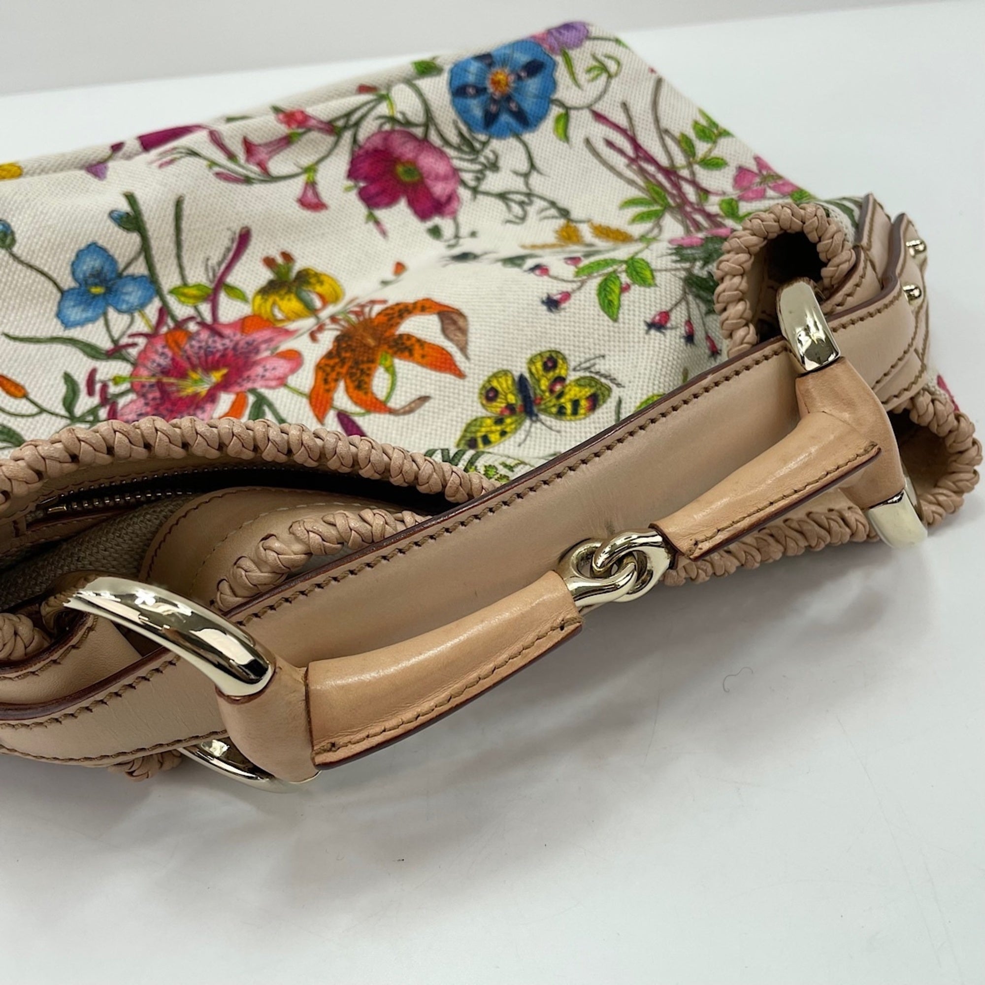 Gucci Multi-Color Canvas Handbag (Pre-Owned)
