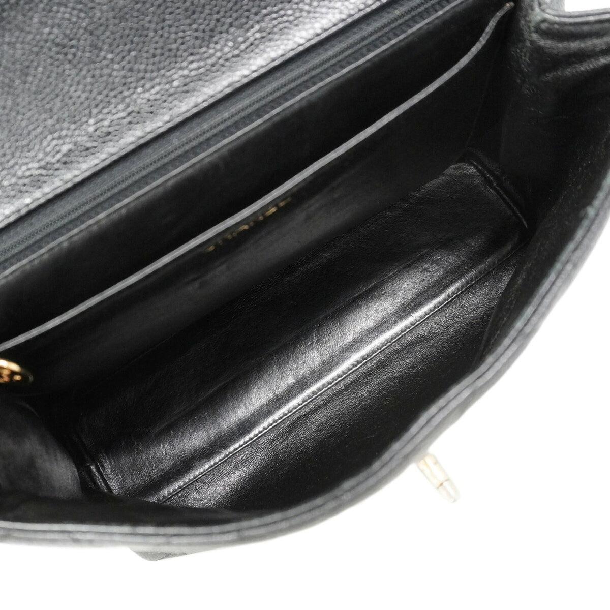 Chanel Black Grained Calfskin Handbag (Pre-Owned)