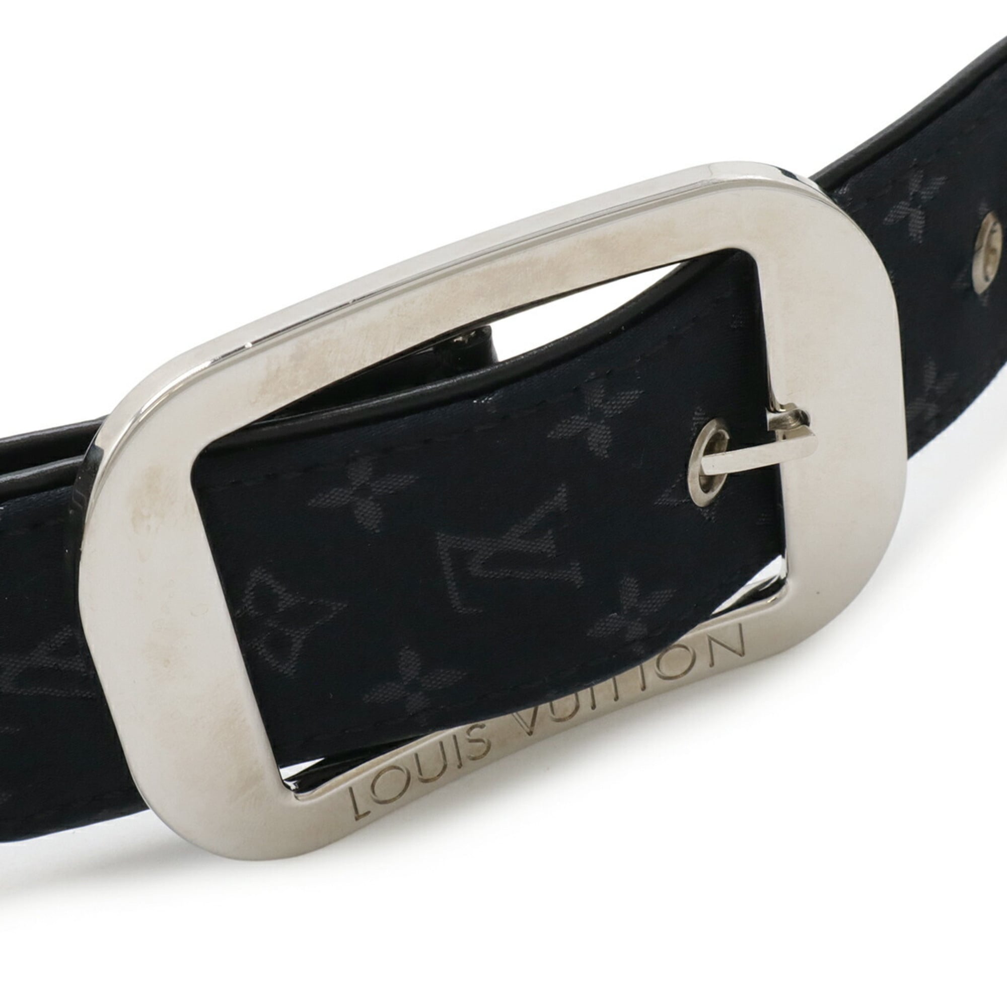 Louis Vuitton Black Noir Monogram Satin Patent Leather Coated Canvas Shoulder Bag (Pre-Owned)