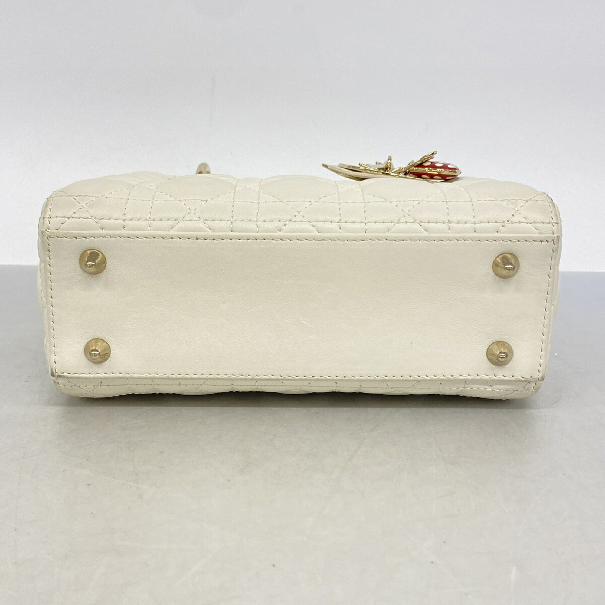Christian Dior White Leather Handbag (Pre-Owned)