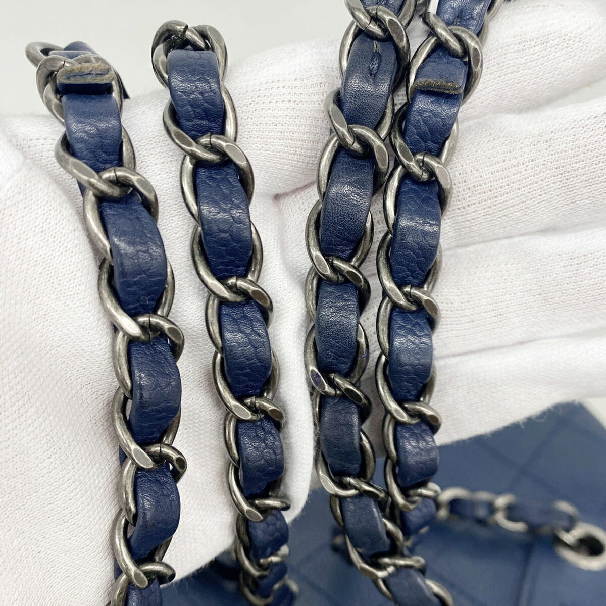Chanel Blue Grained Calfskin Handbag (Pre-Owned)