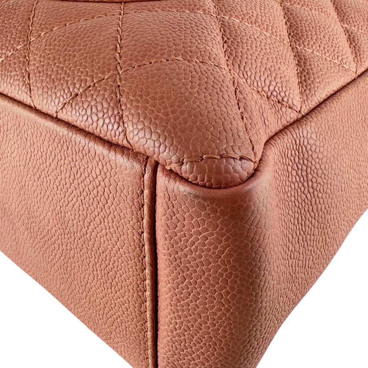 Chanel Pink Grained Calfskin Handbag (Pre-Owned)