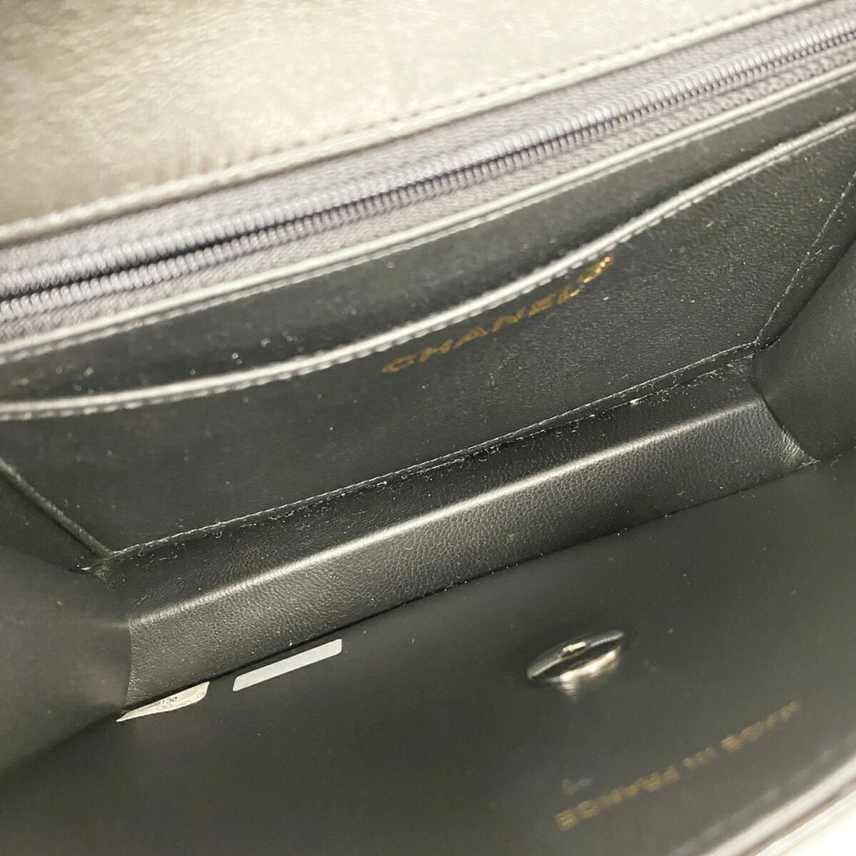 Chanel Black Patent Leather Shoulder Bag (Pre-Owned)
