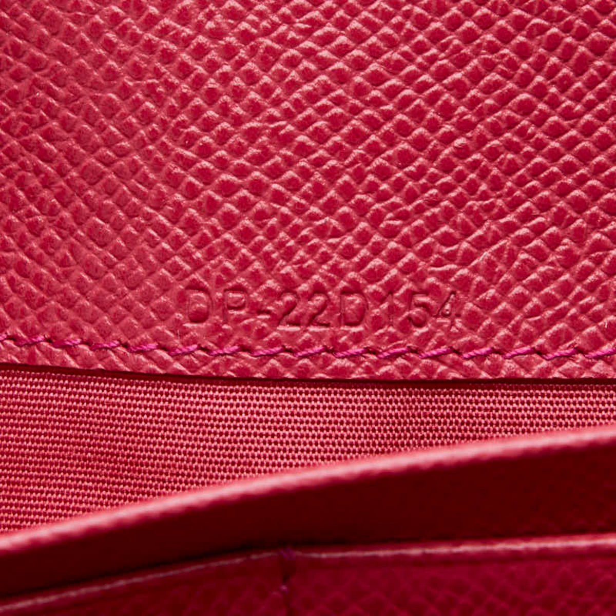 Salvatore Ferragamo Pink Leather Long Wallet (Bi-Fold) (Pre-Owned)