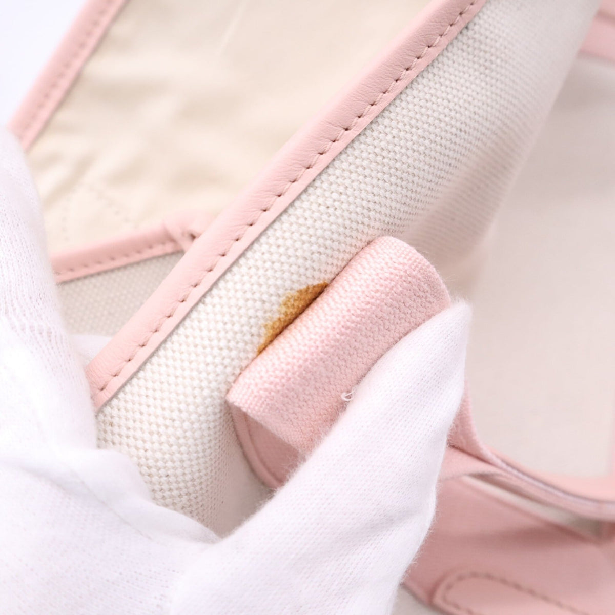 Balenciaga Ivory Pink Canvas Handbag (Pre-Owned)