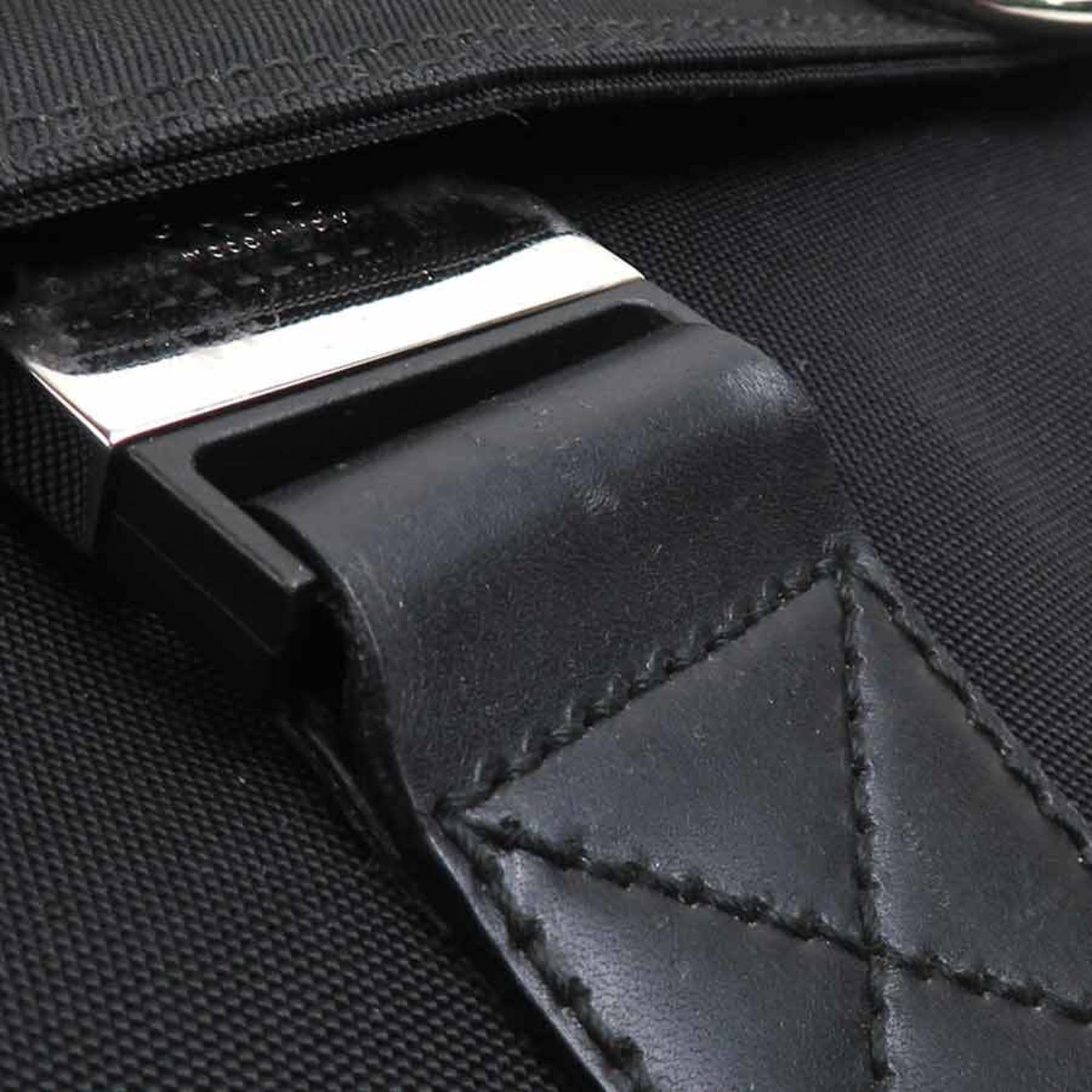 Gucci Black Nylon Leather Shoulder Bag (Pre-Owned)