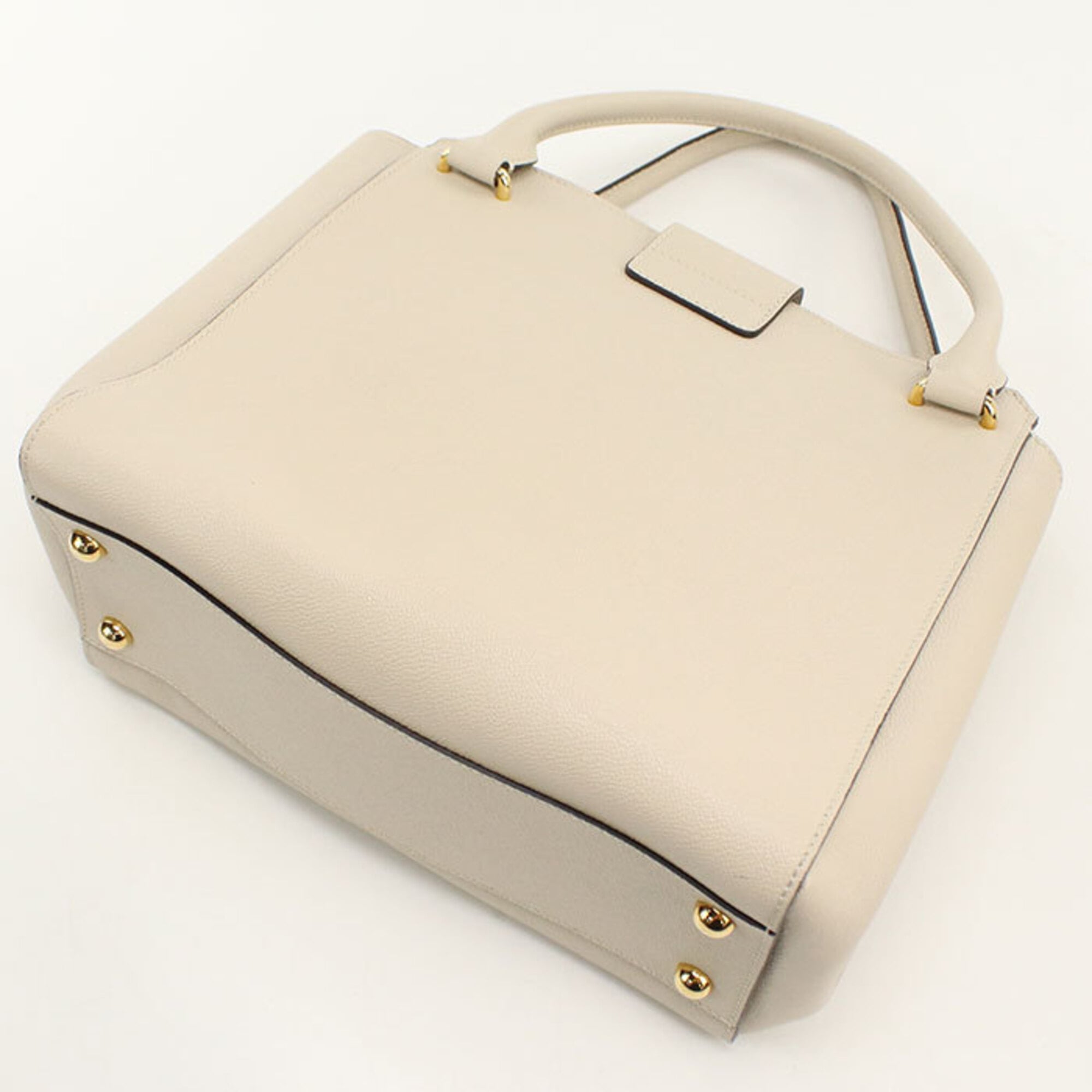 Burberry Ivory Leather Tote Bag (Pre-Owned)