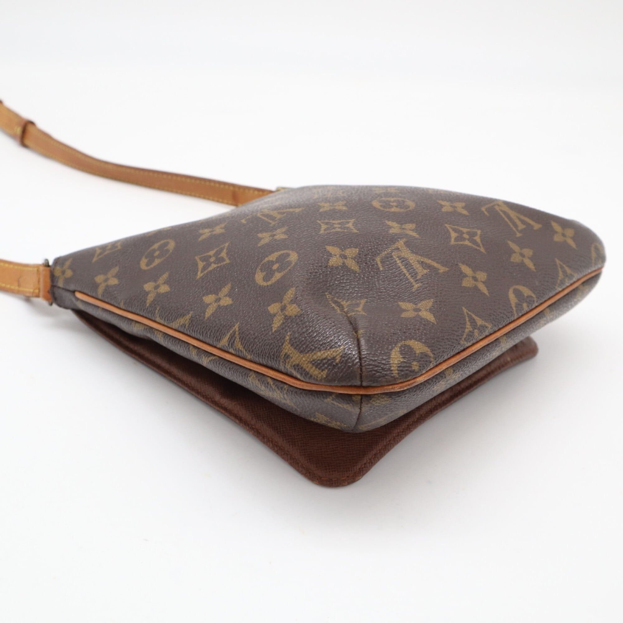 Louis Vuitton Beige Brown Monogram Coated Canvas Leather Shoulder Bag (Pre-Owned)