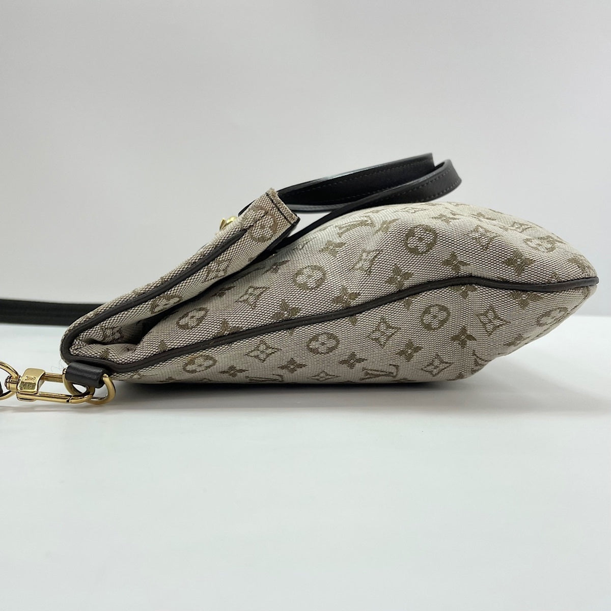 Louis Vuitton Khaki Tote Bag (Pre-Owned)