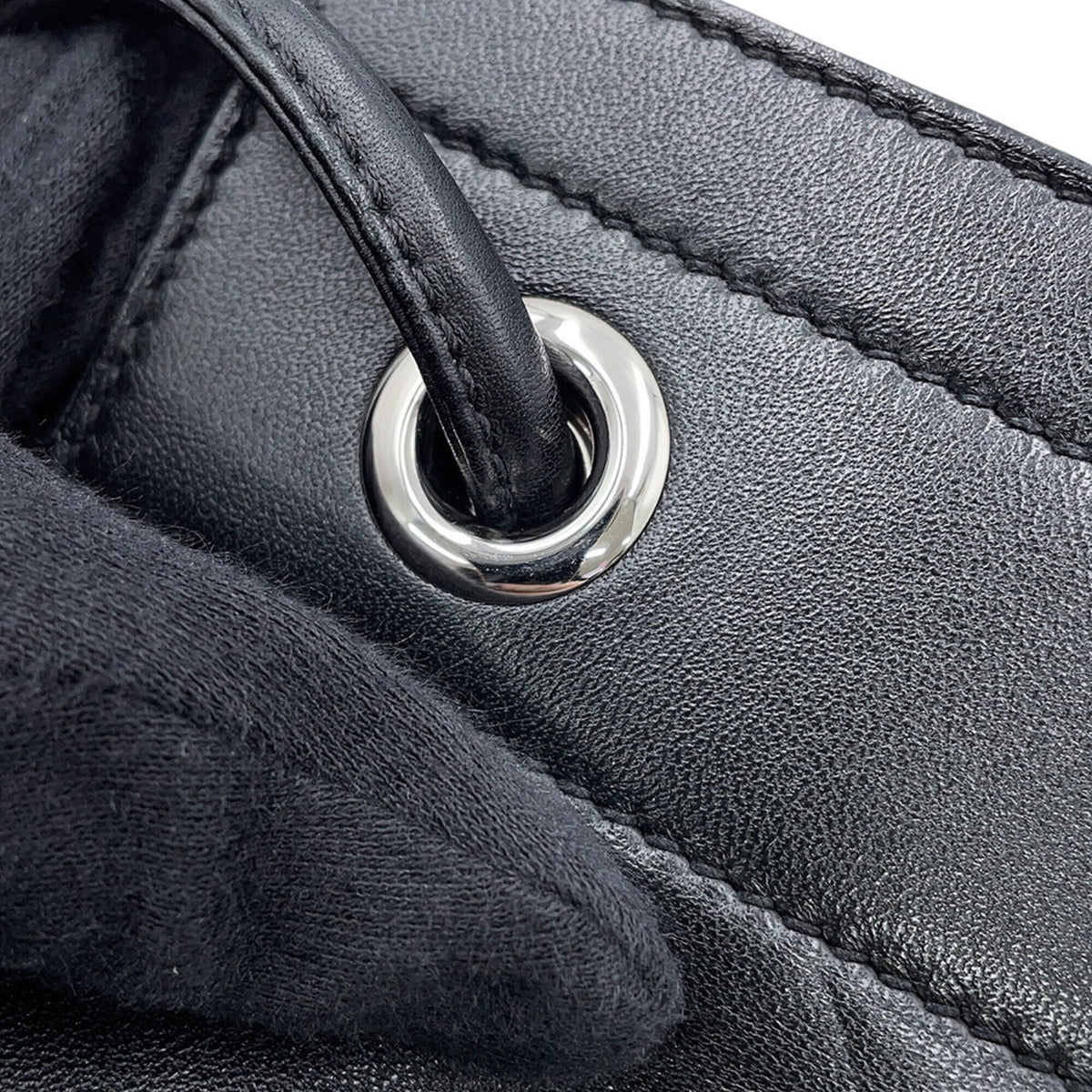 Hermes Black Swift Leather Shoulder Bag (Pre-Owned)