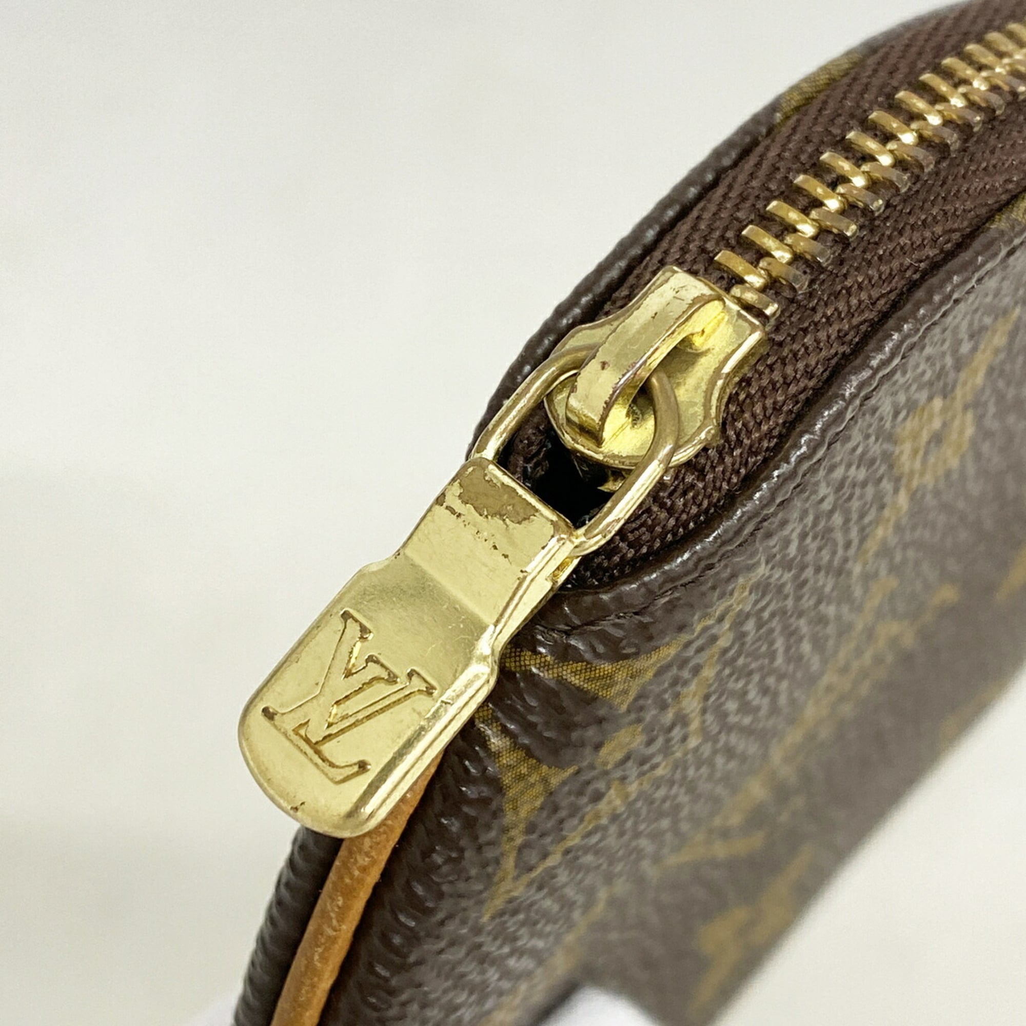 Louis Vuitton Brown Coin Purse/Coin Case (Pre-Owned)