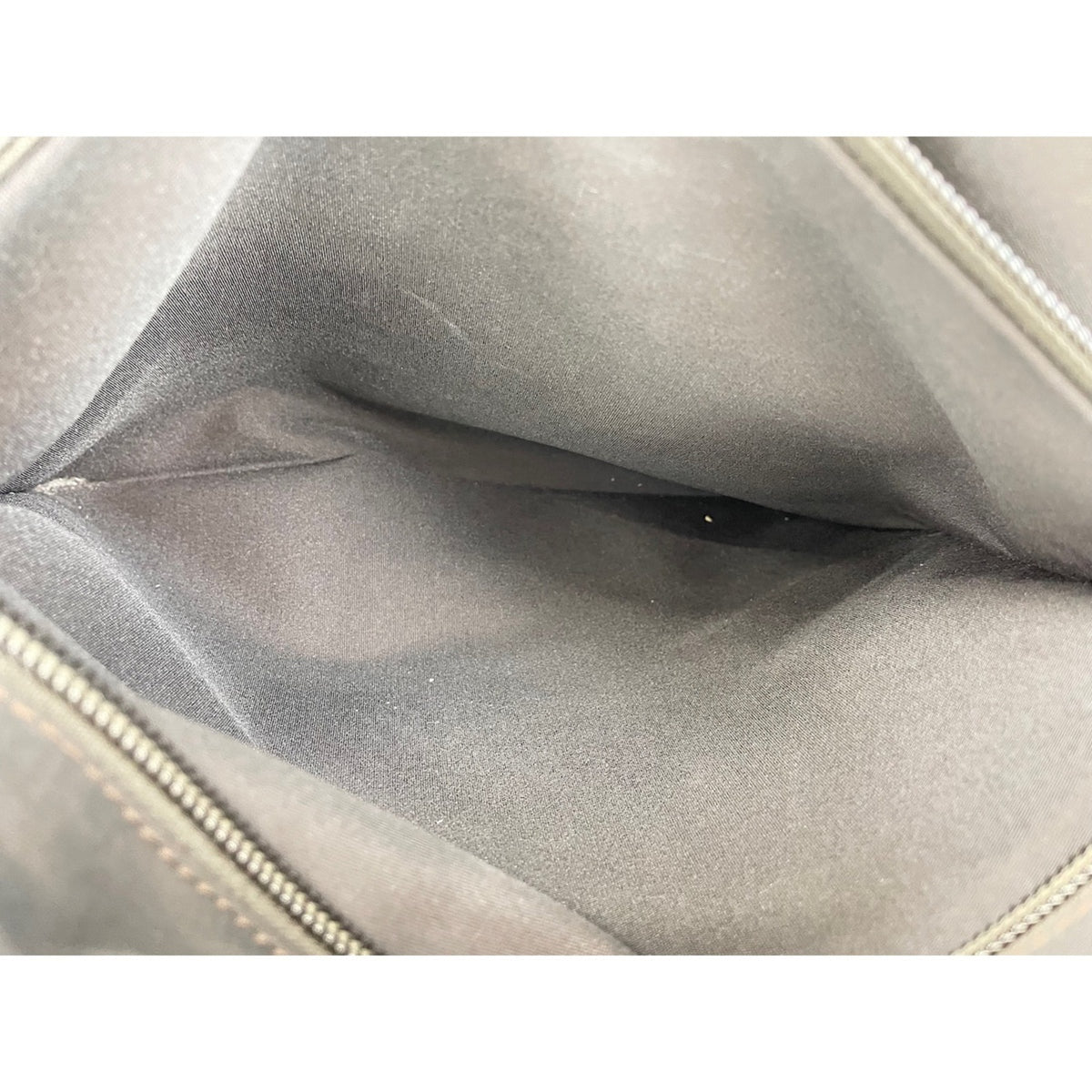 Gucci Gray Gg Supreme Tote Bag (Pre-Owned)