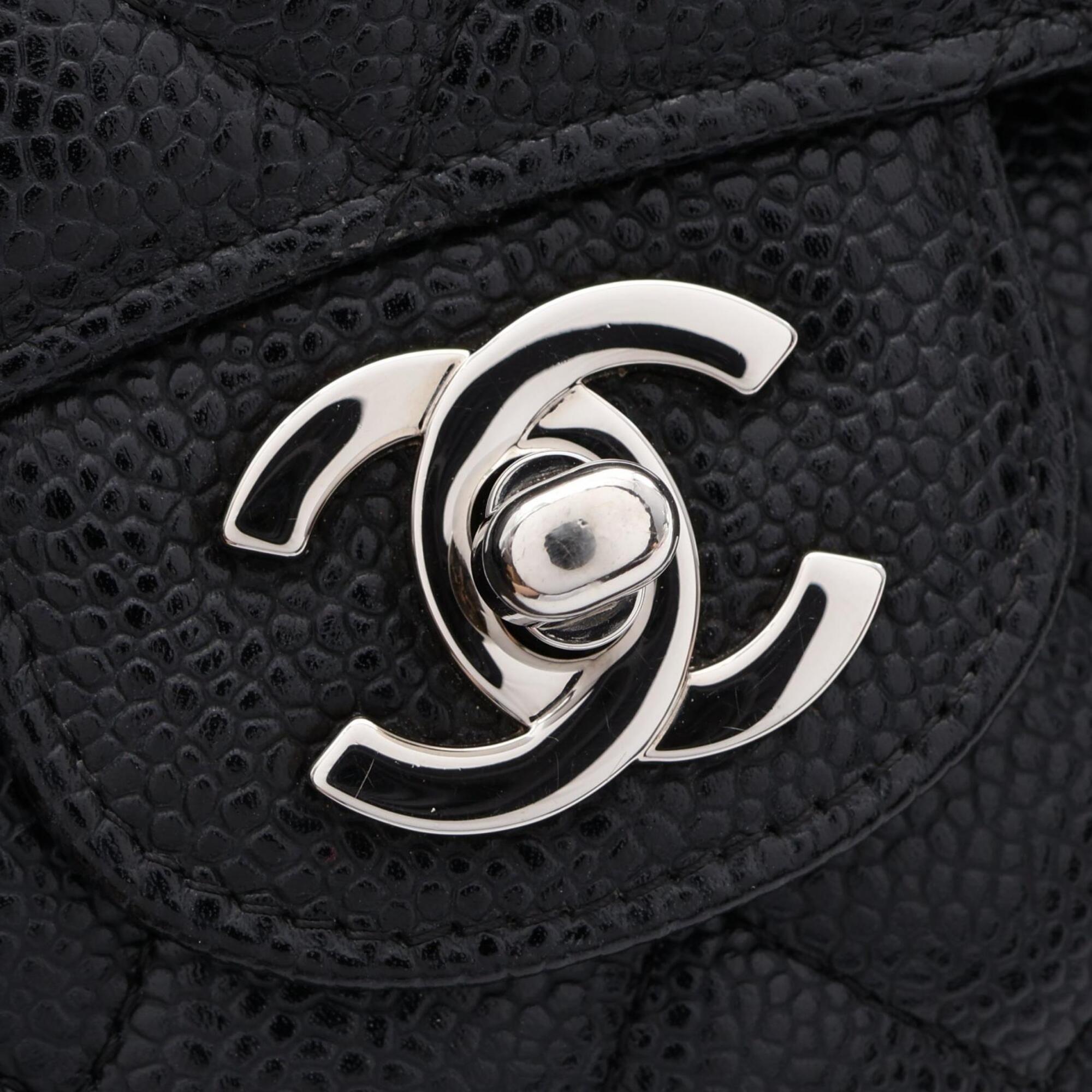 Chanel Black Grained Calfskin Handbag Shoulder Bag (Pre-Owned)