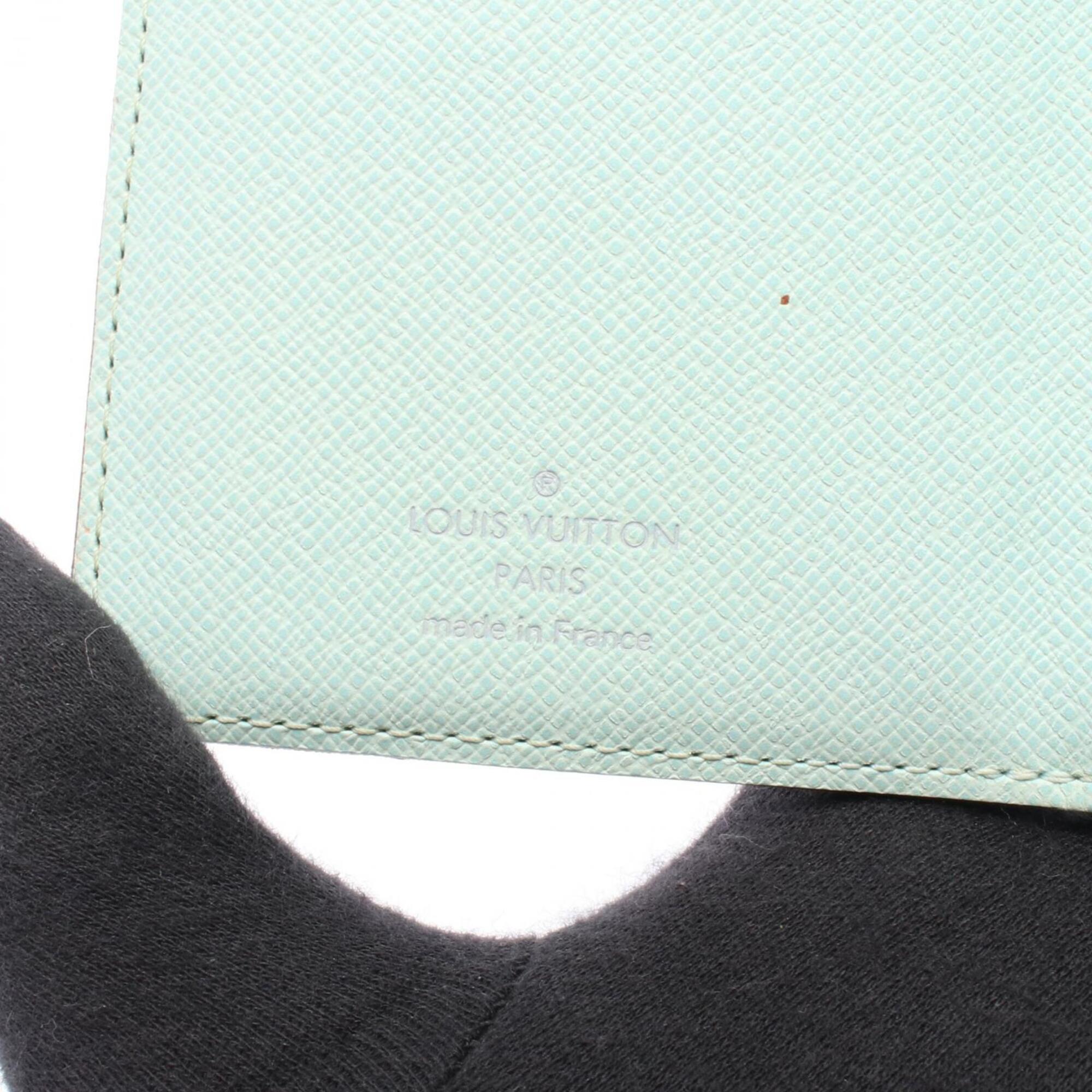 Louis Vuitton Blanc Multi-Color White Pvc Wallet (Tri-Fold) (Pre-Owned)