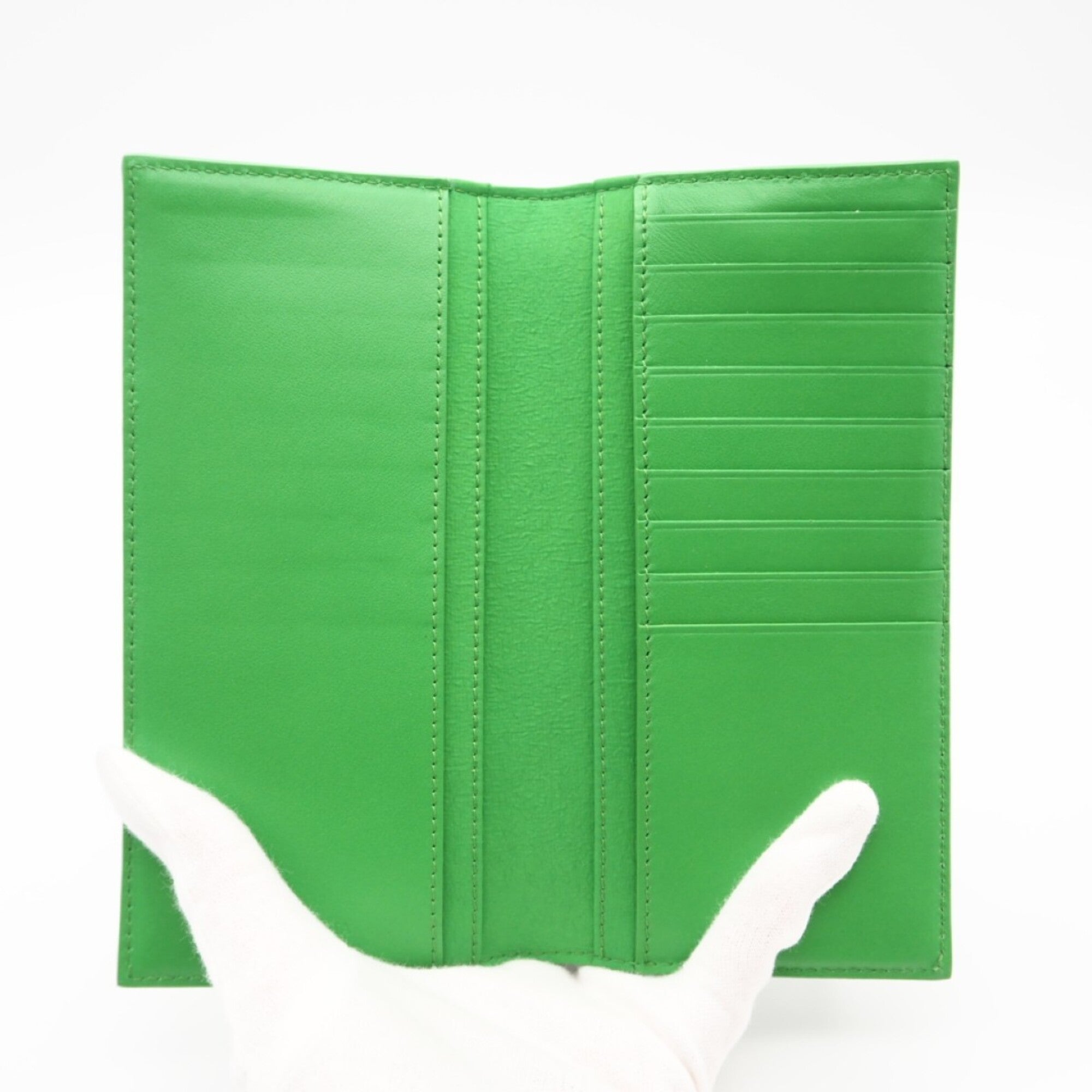 Bottega Veneta Green Leather Long Wallet (Bi-Fold) (Pre-Owned)