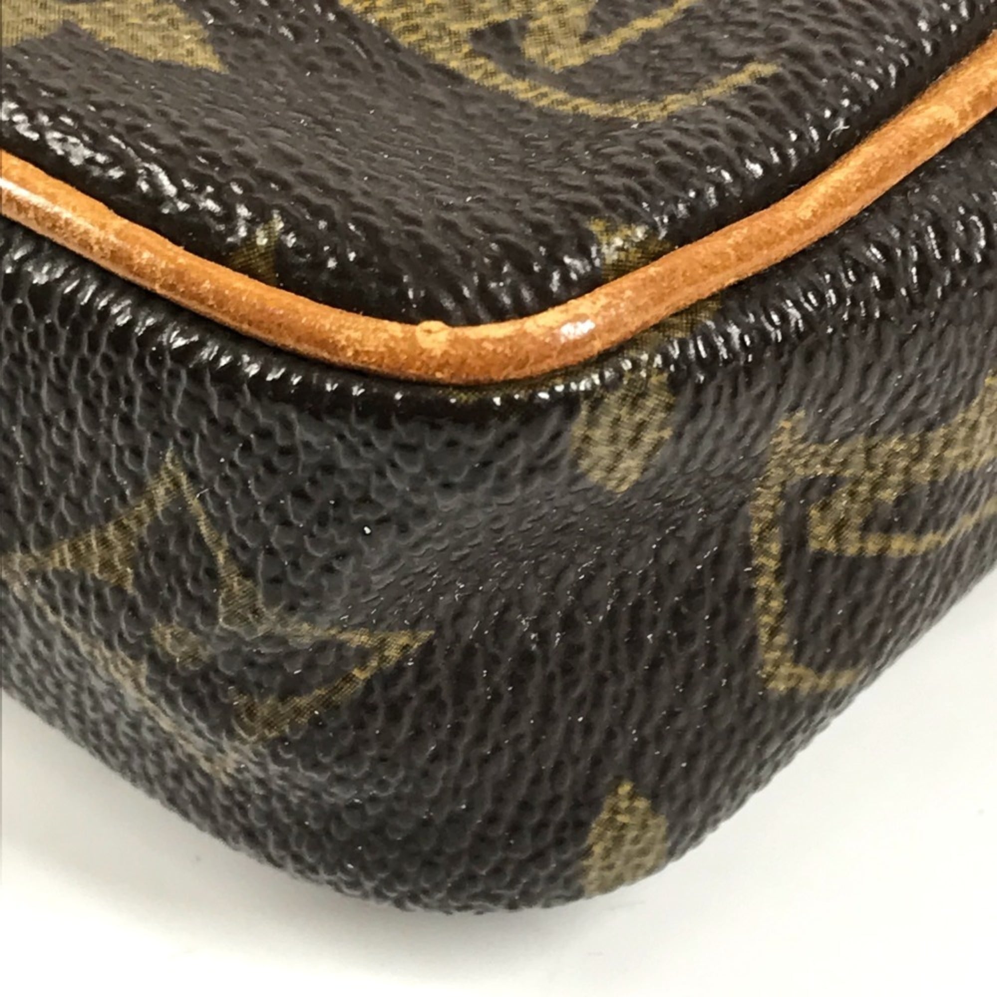 Louis Vuitton Brown Monogram Monogram Canvas Pochette Shoulder Bag (Pre-Owned)