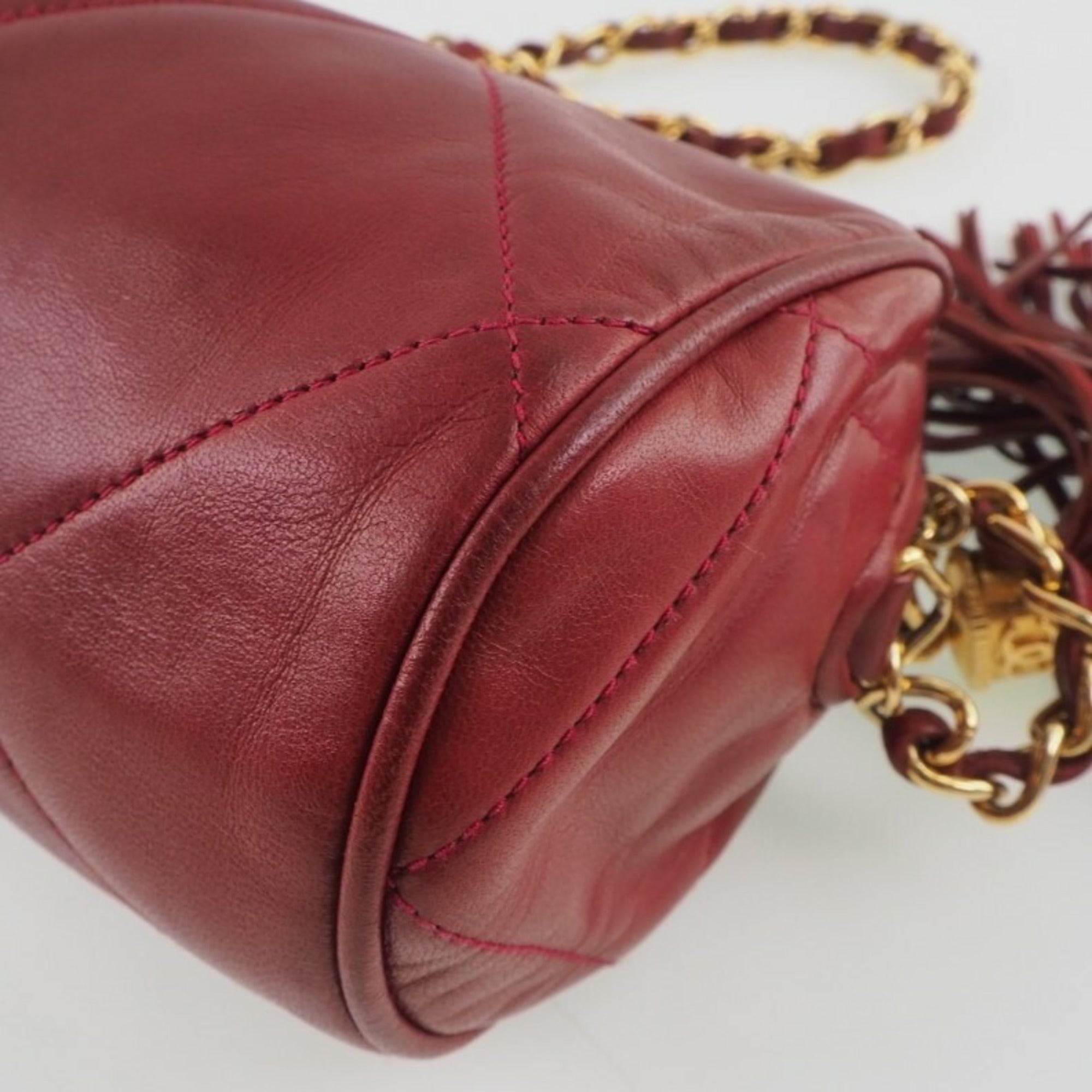 Chanel Matelasse Gold Red Color Shoulder Bag (Pre-Owned)