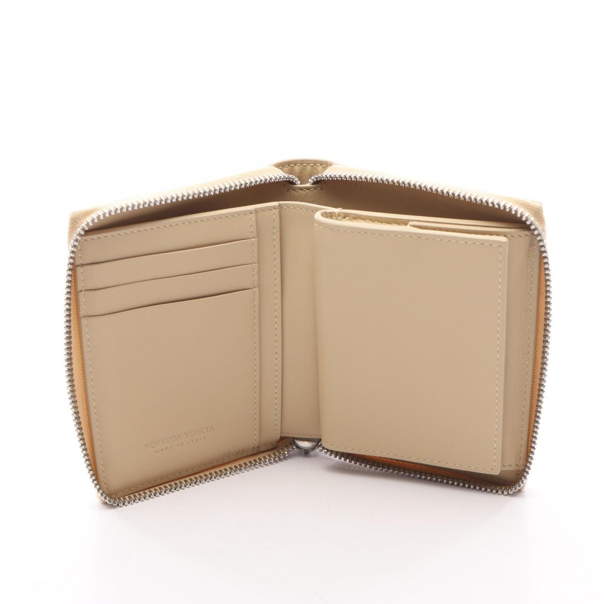 Bottega Veneta Intrecciato Beige Intrecciato Wallet (Bi-Fold) (Pre-Owned)