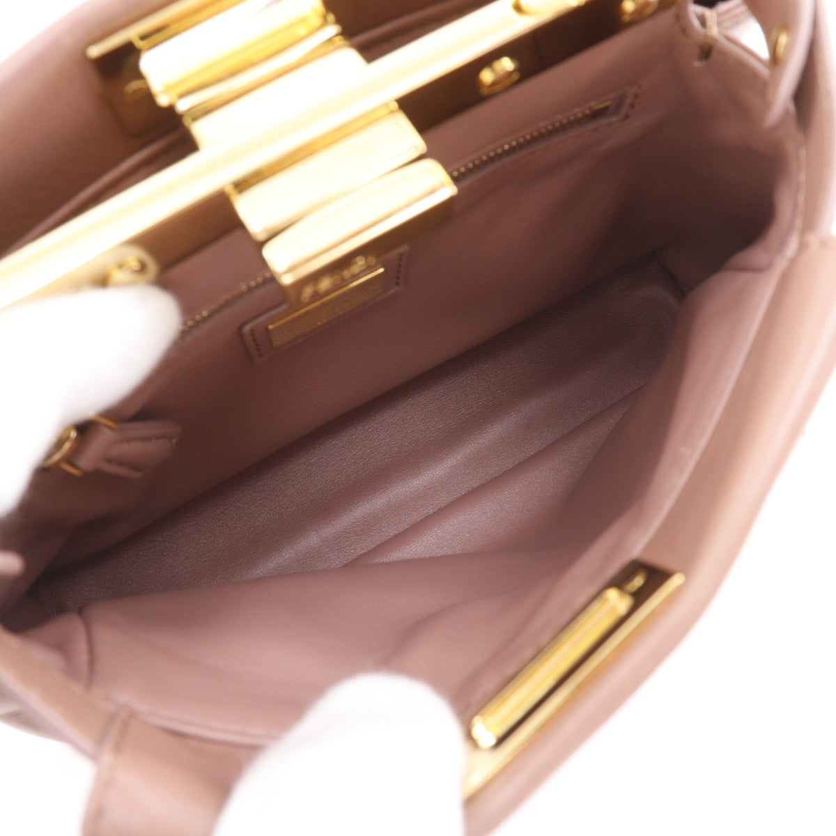 Fendi Peekaboo Pink Leather Handbag (Pre-Owned)