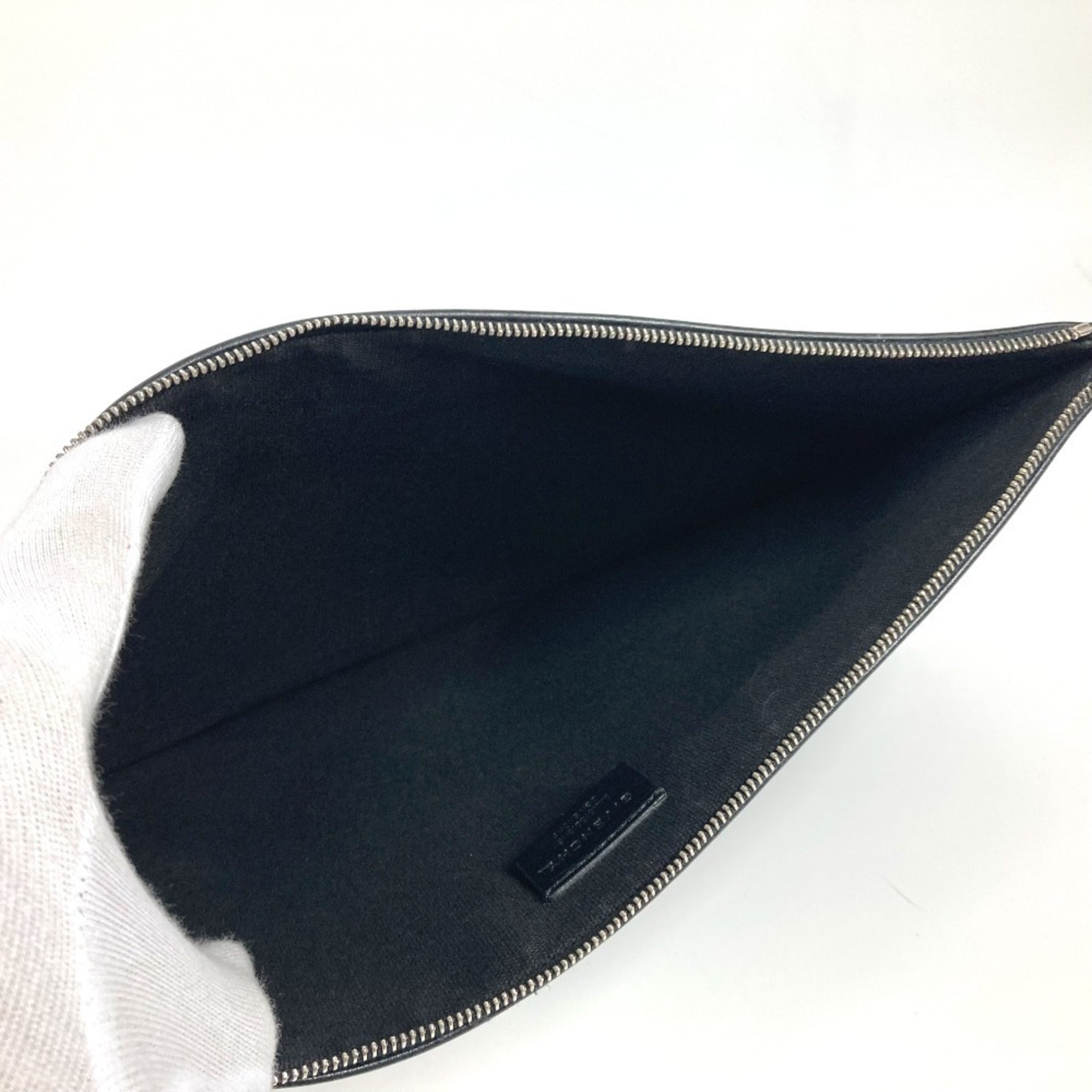 Givenchy Black White Leather Clutch Bag (Pre-Owned)