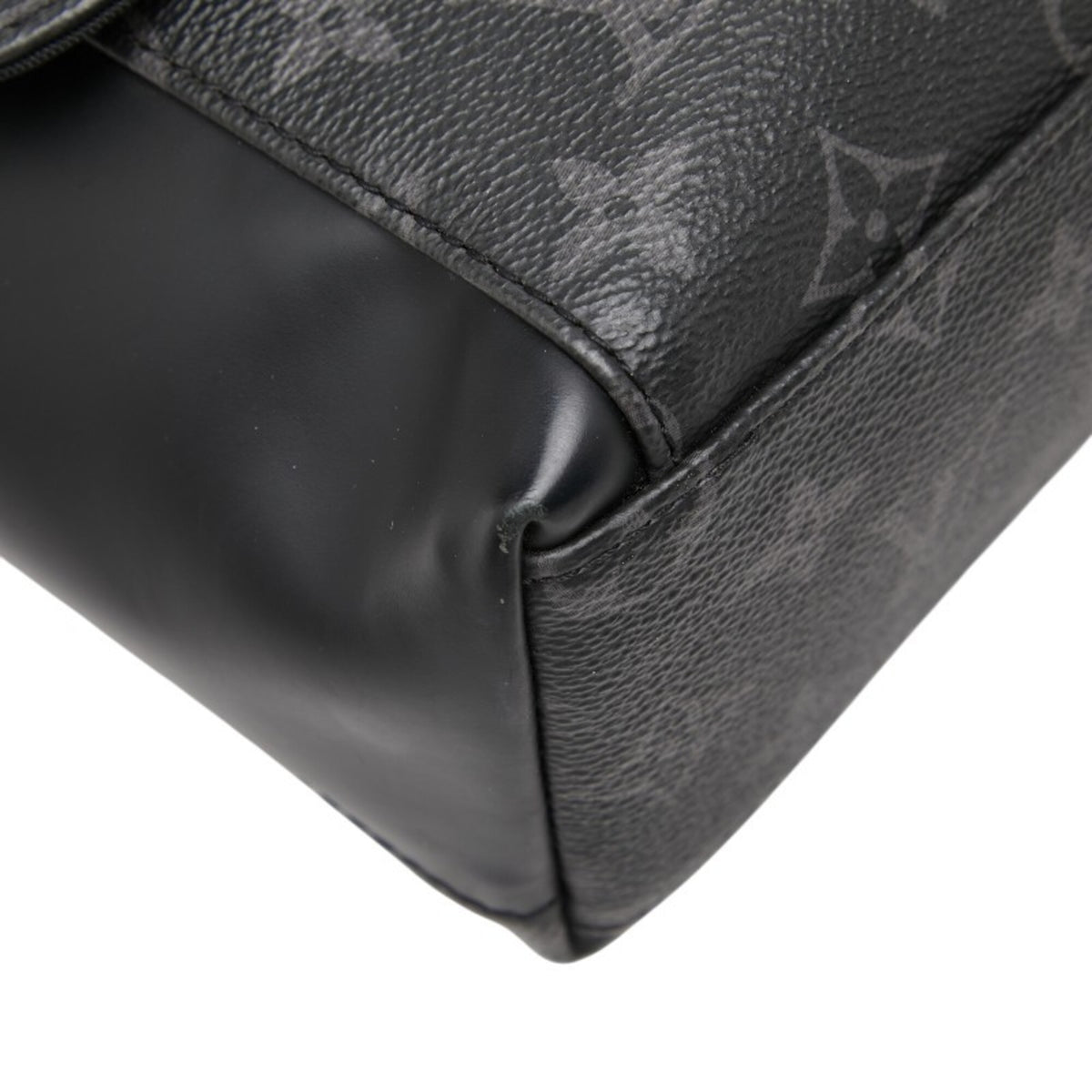 Louis Vuitton Black Pvc Leather Shoulder Bag (Pre-Owned)