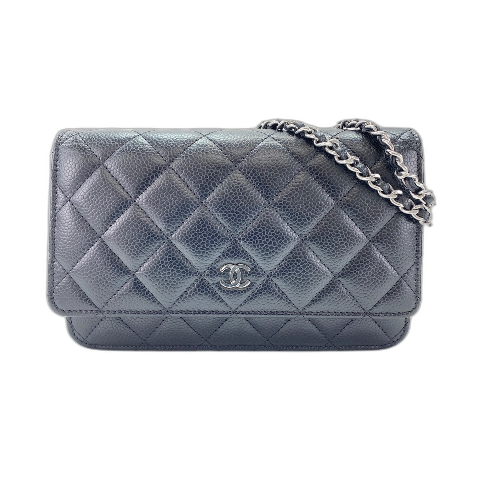 Chanel Matelasse Black Shoulder Bag (Pre-Owned)