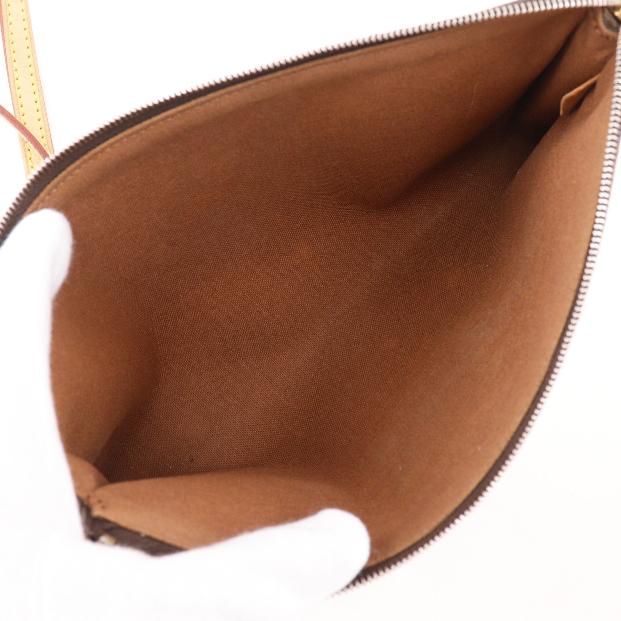 Louis Vuitton Monogram Brown Monogram Shoulder Bag (Pre-Owned)