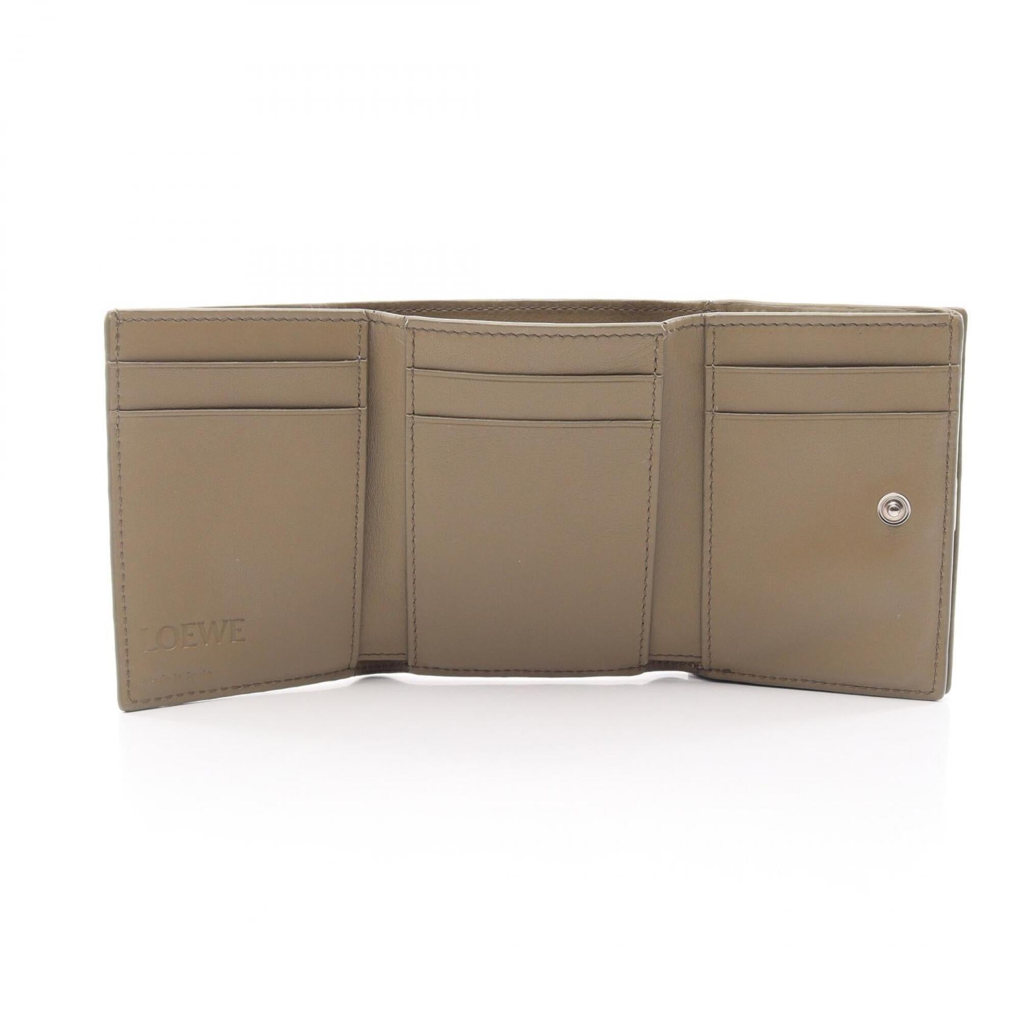 Loewe Beige Leather Wallet (Tri-Fold) (Pre-Owned)