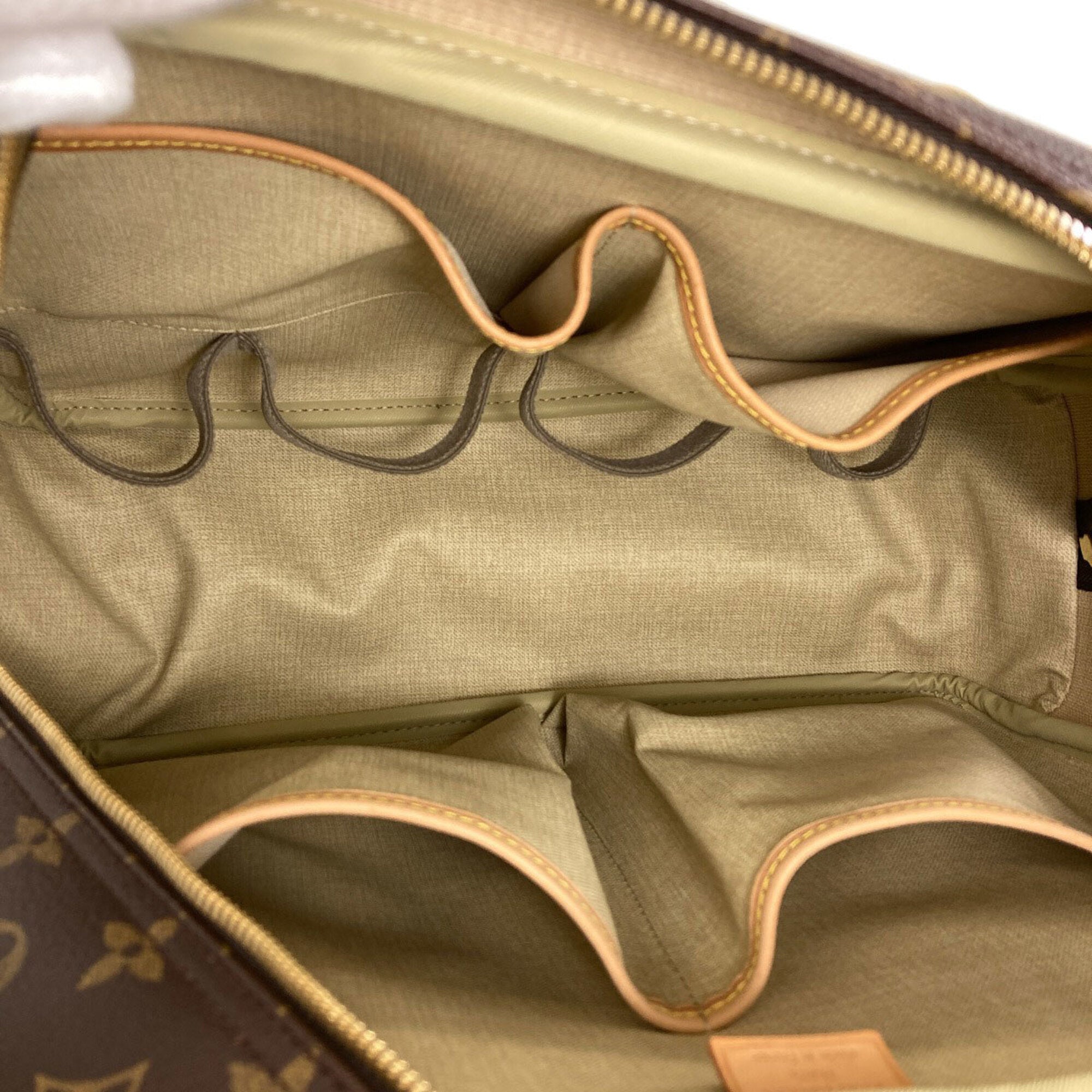 Louis Vuitton Monogram Monogram Handbag (Pre-Owned)