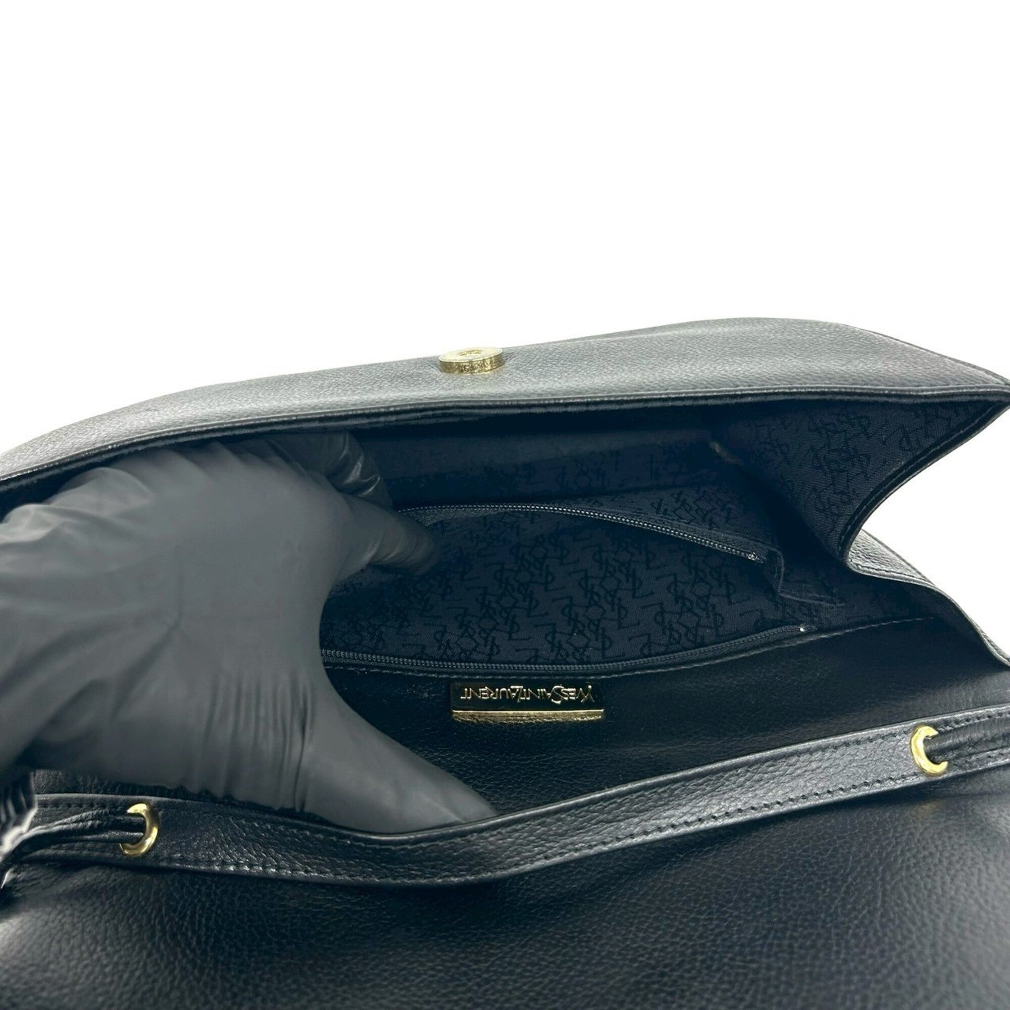 Yves Saint Laurent Black Leather Shoulder Bag (Pre-Owned)