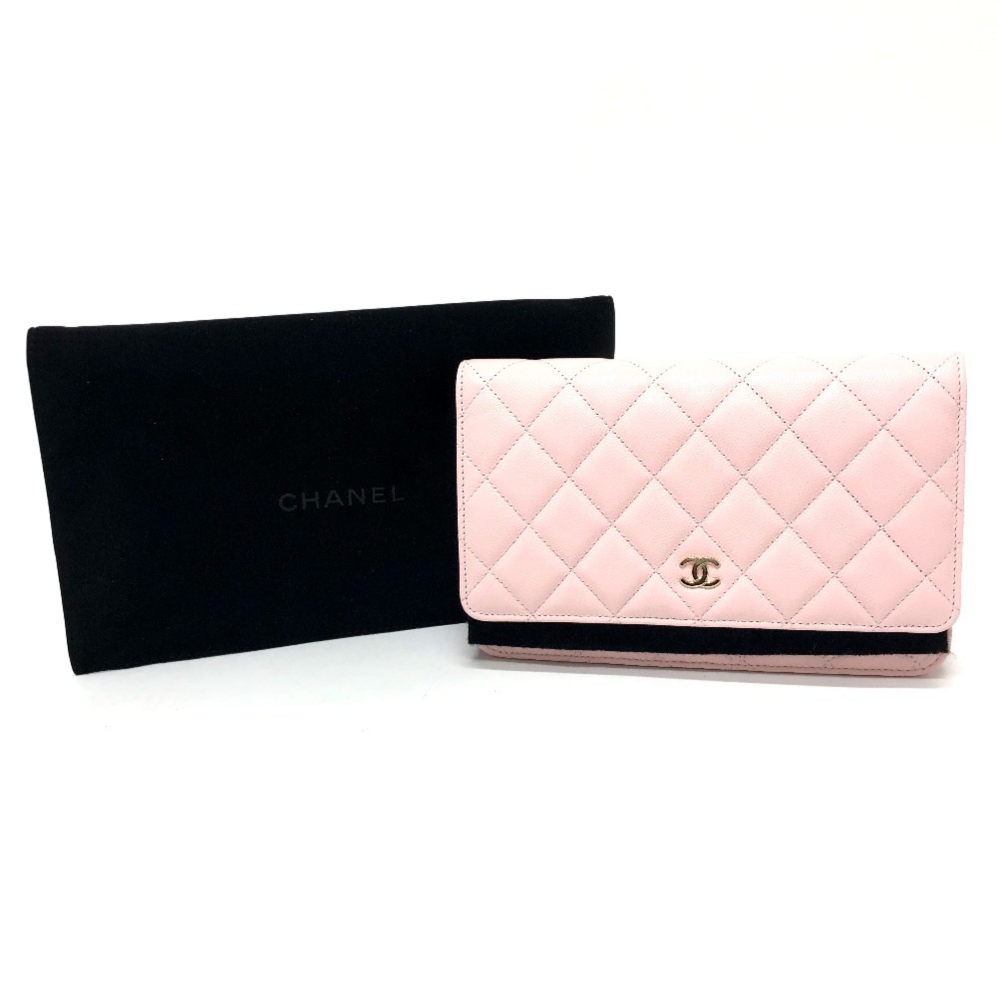 Chanel Pink Caviar Leather Shoulder Bag (Pre-Owned)