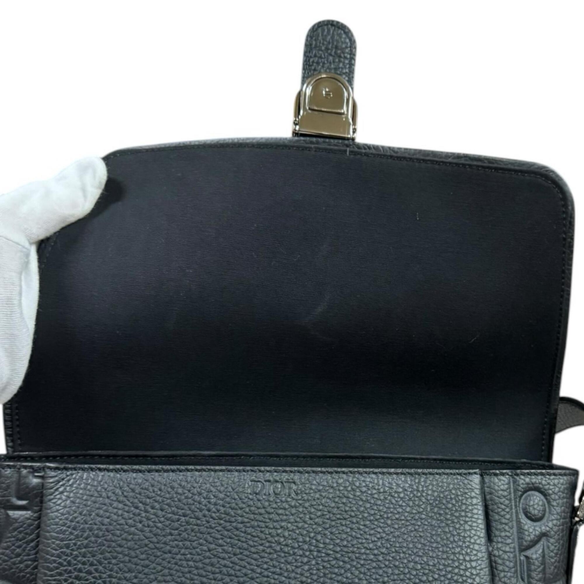 Christian Dior Black Leather Messenger Bag Shoulder Bag (Pre-Owned)