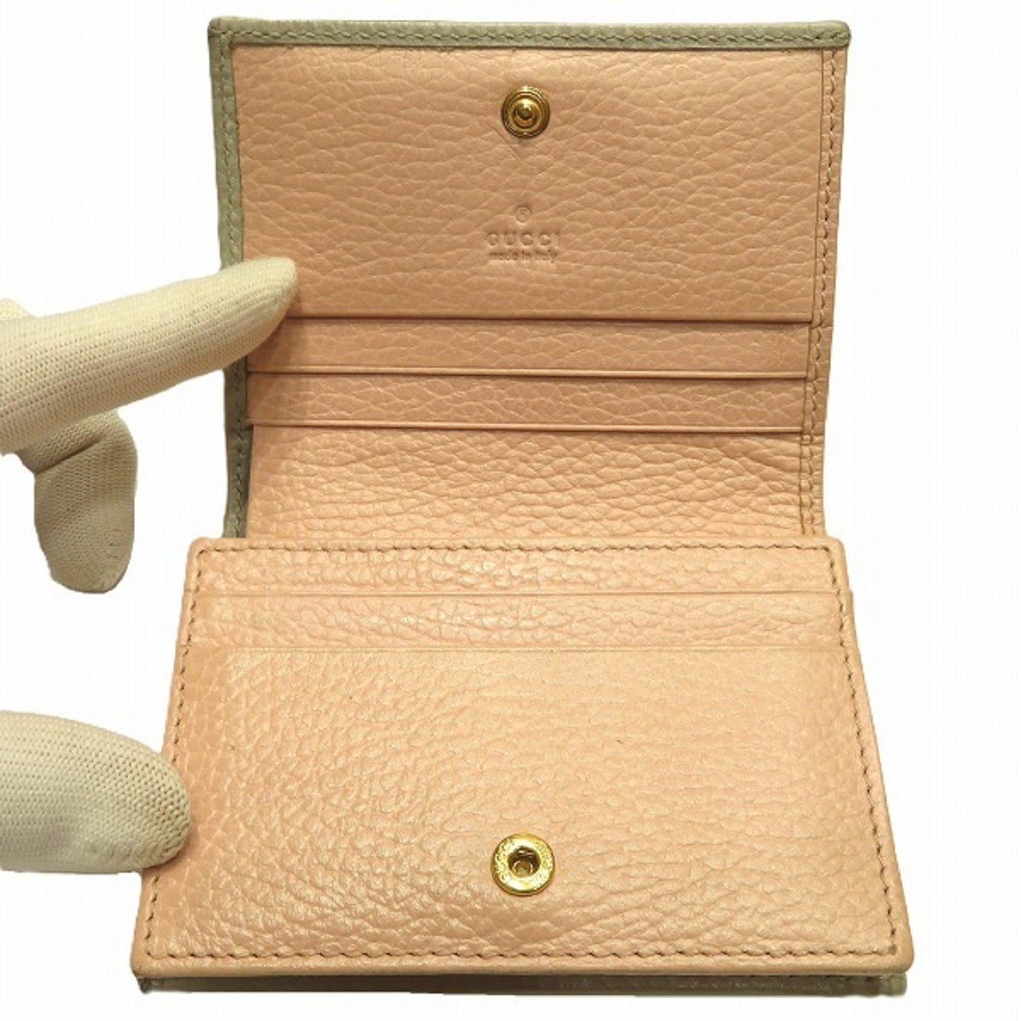 Gucci Light Gray Salmon Pink Leather Wallet (Bi-Fold) (Pre-Owned)