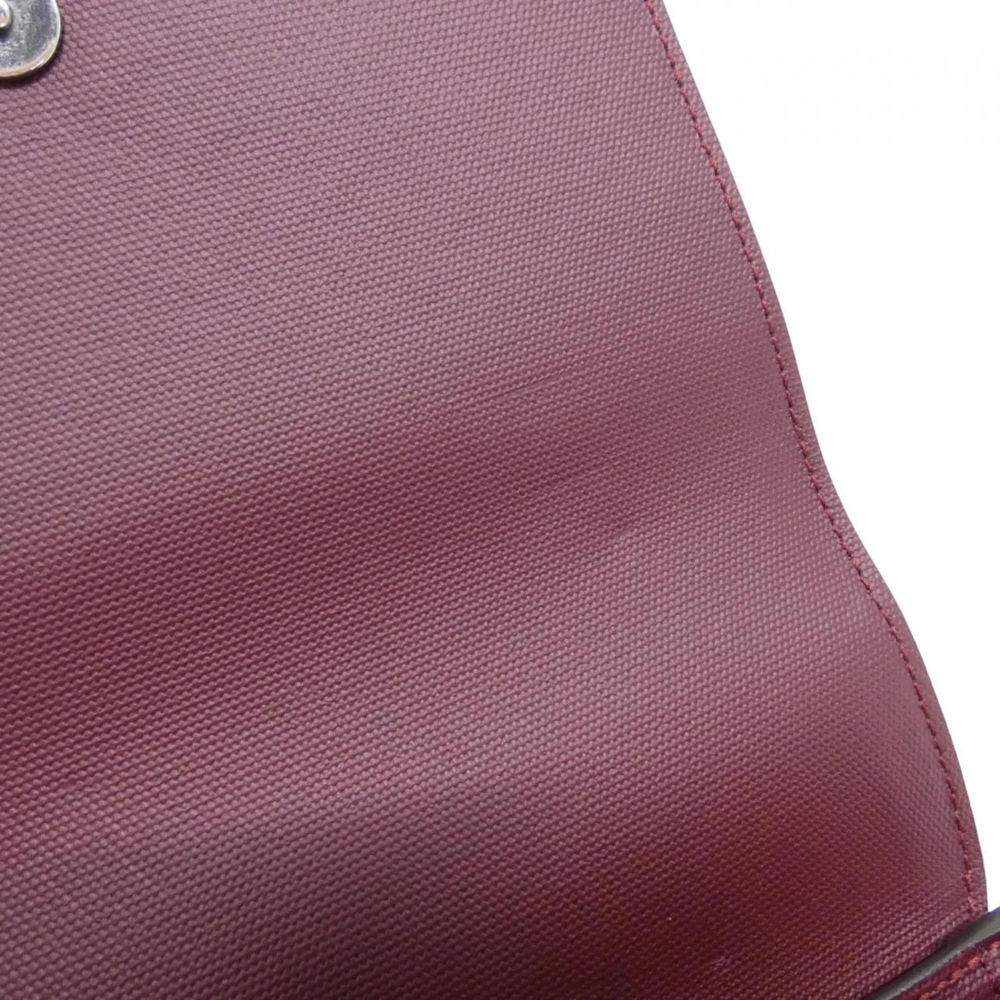 Gucci Silver Shoulder Bag (Pre-Owned)