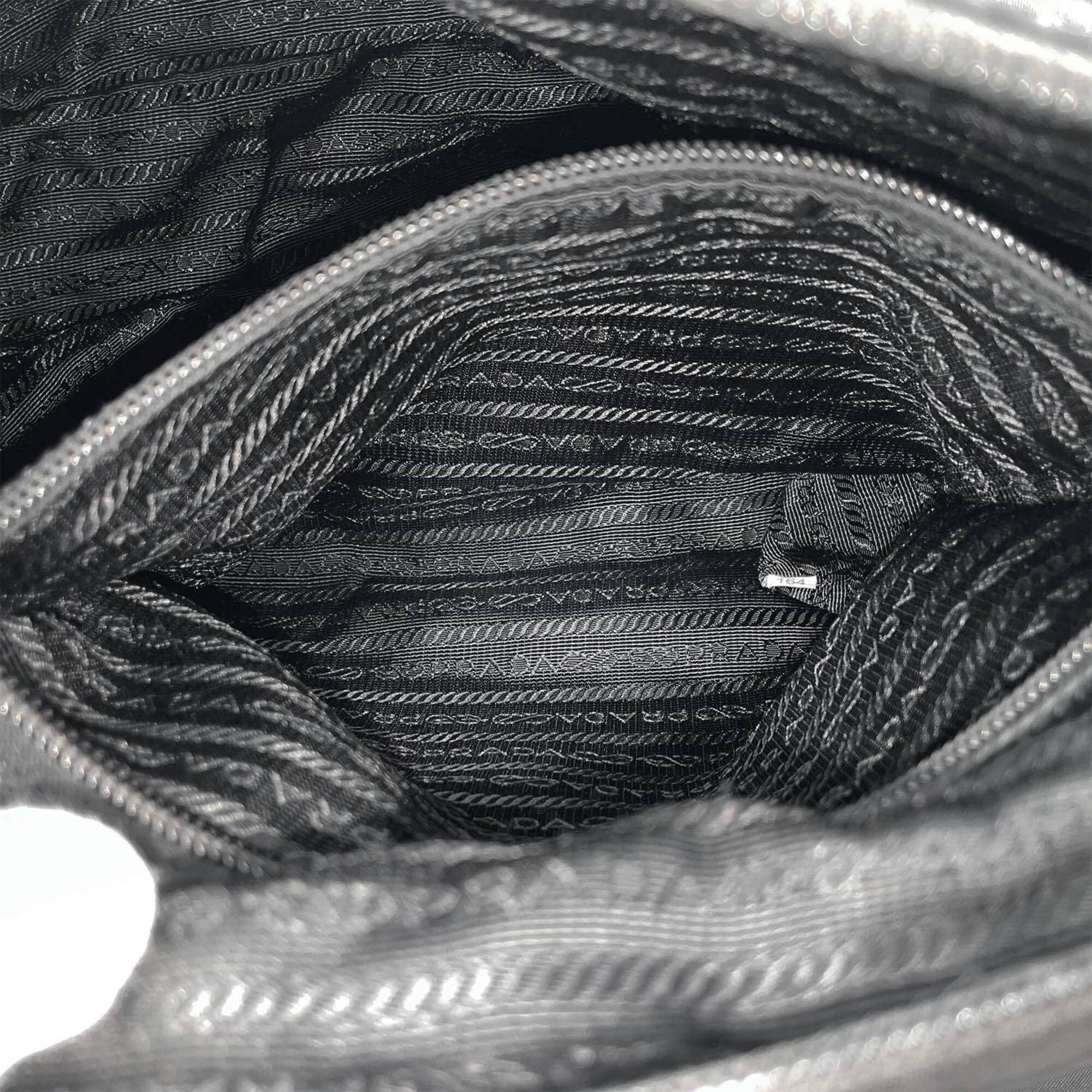 Prada Black Nylon Leather Shoulder Bag (Pre-Owned)