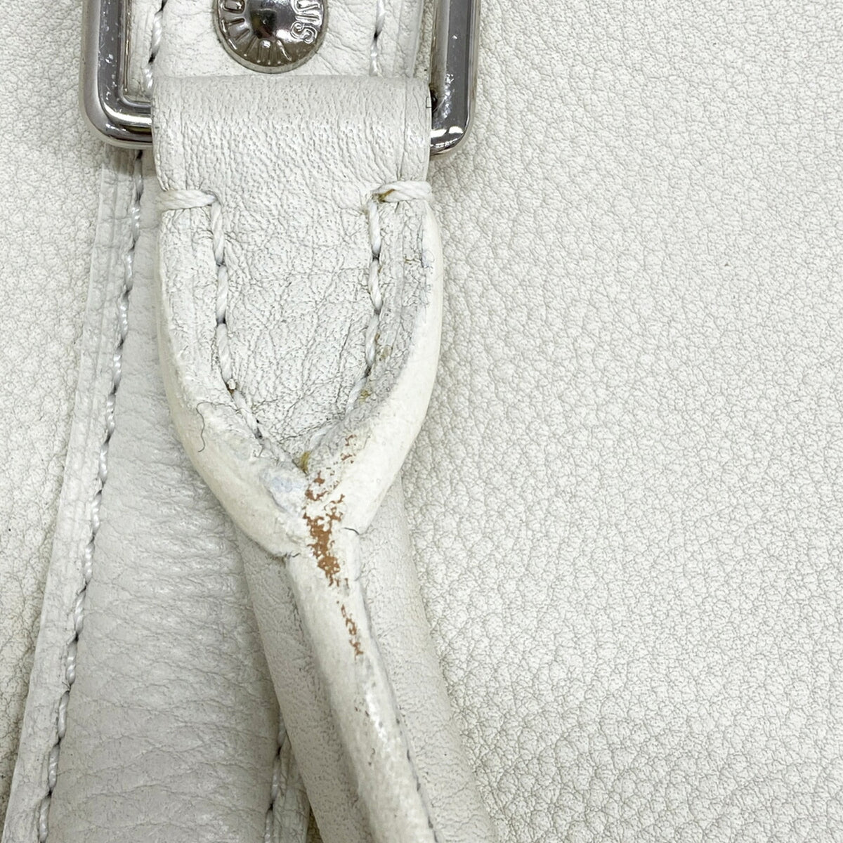 Louis Vuitton Blanc Casse Handbag (Pre-Owned)