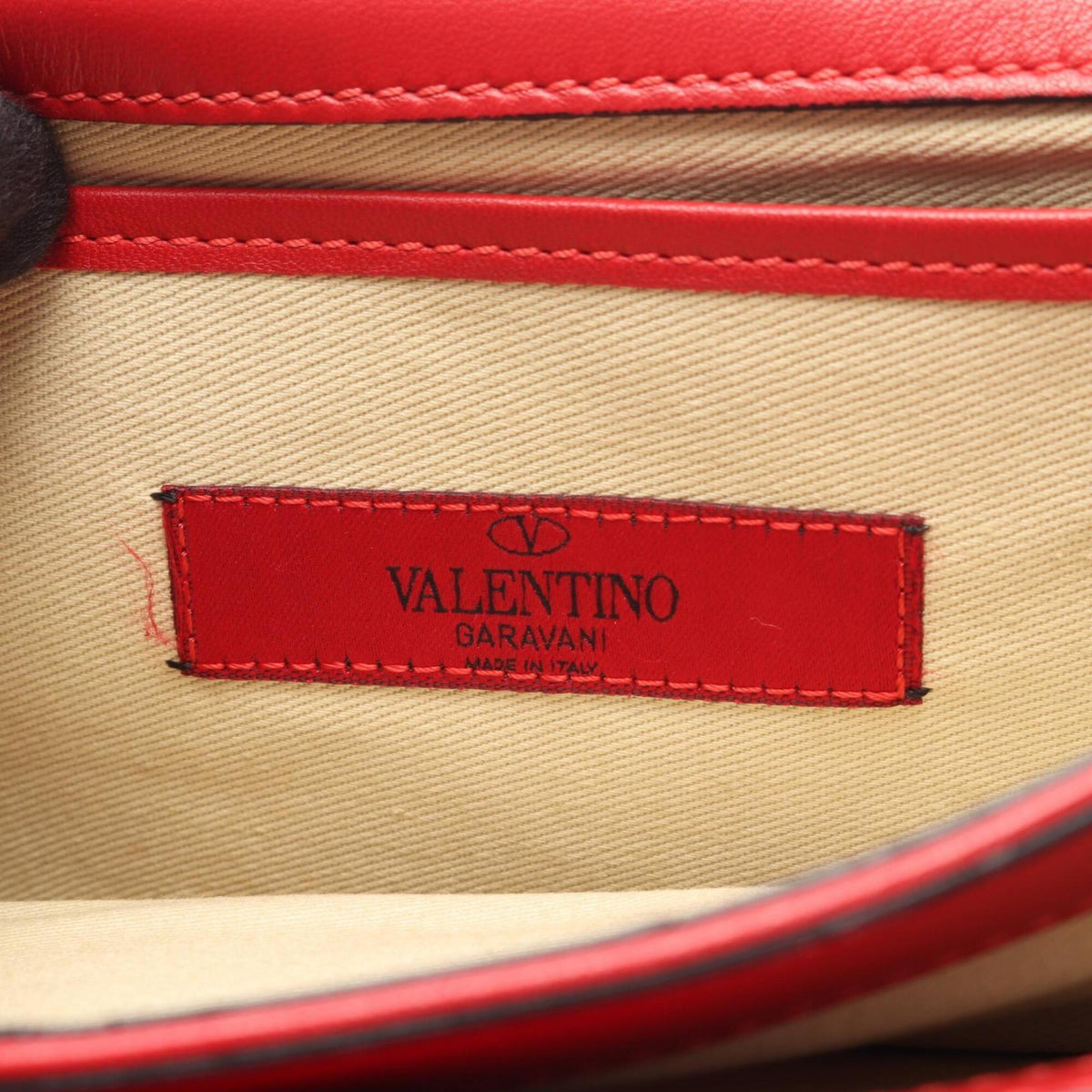 Valentino Red Color Leather Handbag Shoulder Bag (Pre-Owned)