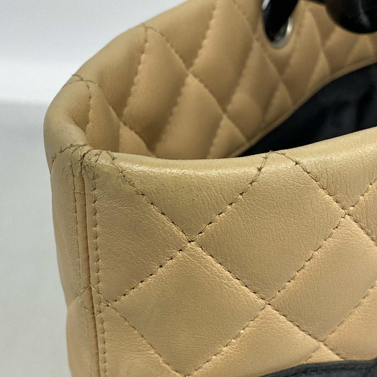 Chanel Beige Black Leather Tote Bag (Pre-Owned)