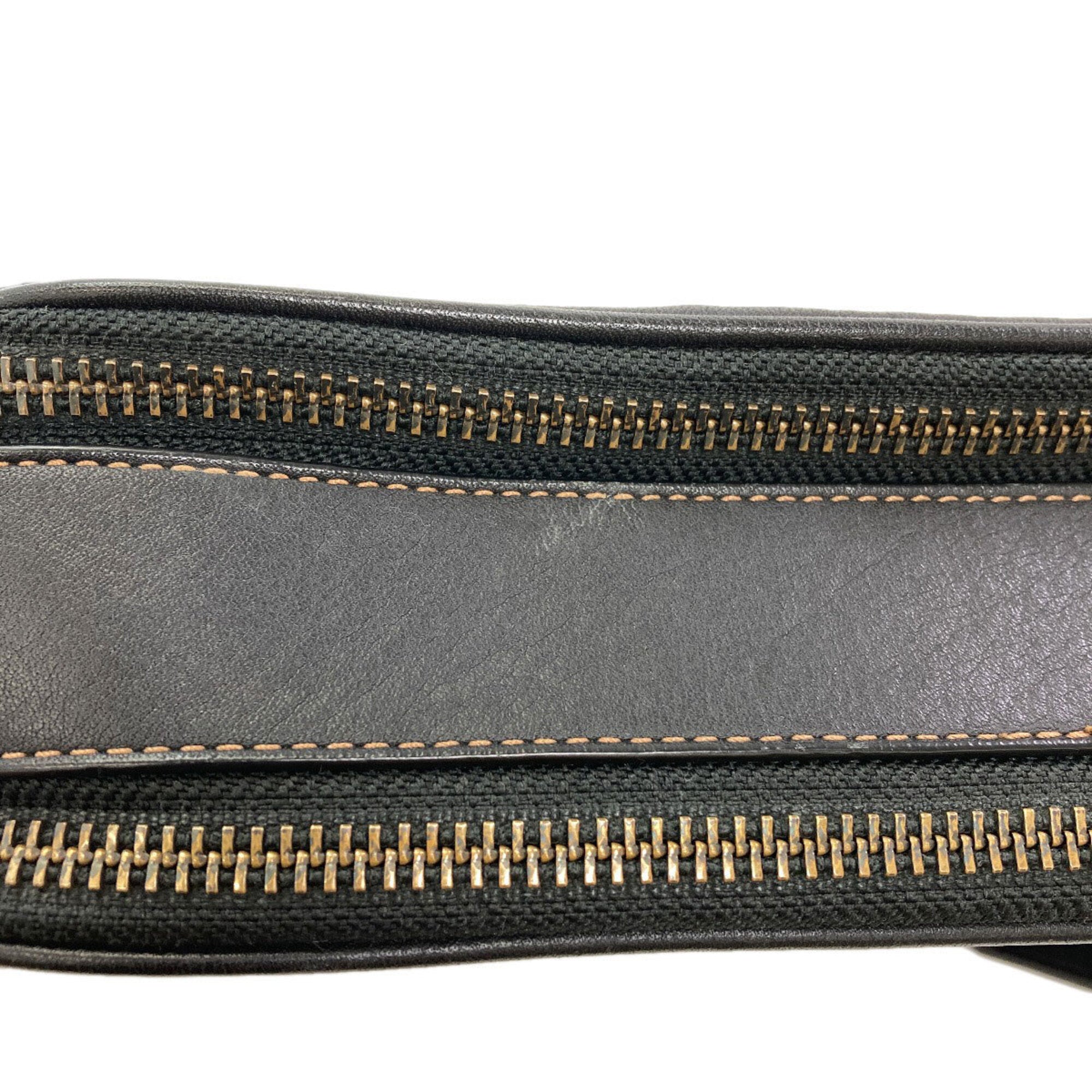 Coach Black Leather Shoulder Bag (Pre-Owned)
