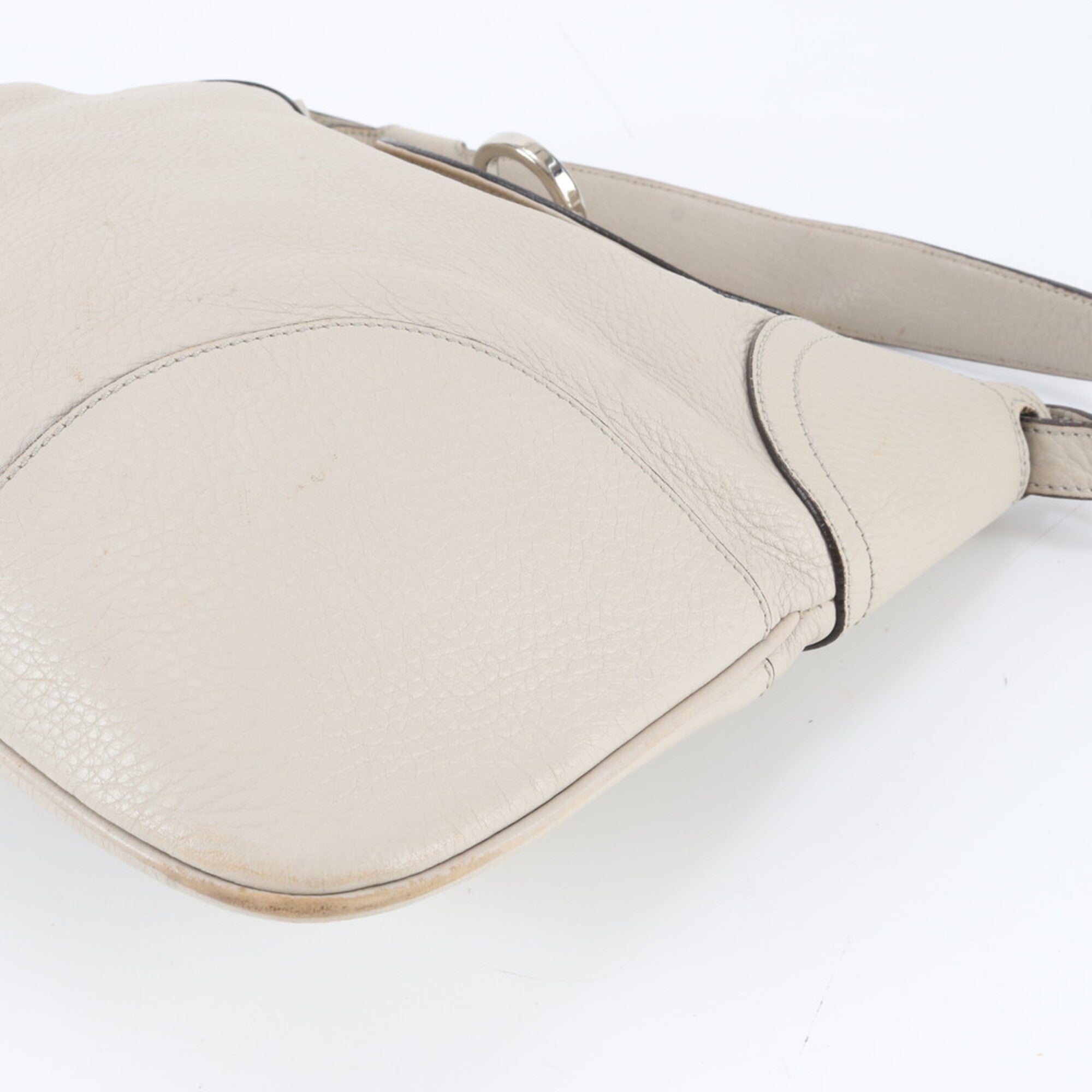 Salvatore Ferragamo Ivory Leather Handbag Shoulder Bag (Pre-Owned)