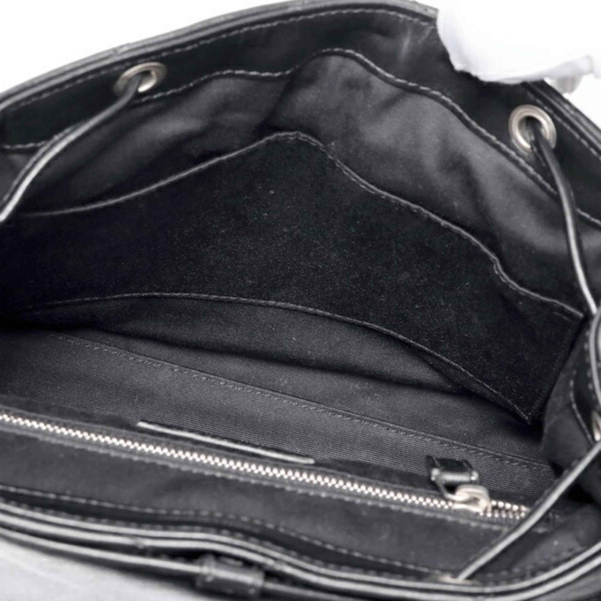 Saint Laurent Black Leather Backpack (Pre-Owned)