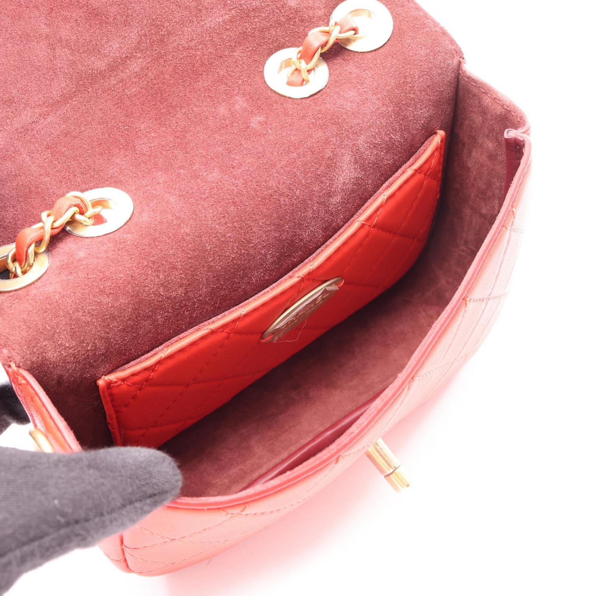 Chanel Matelasse Red Color Leather Handbag Shoulder Bag (Pre-Owned)