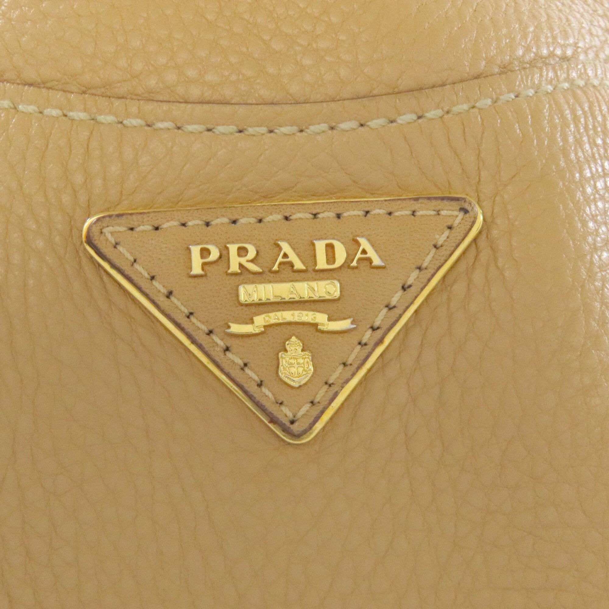 Prada Beige Leather Handbag (Pre-Owned)