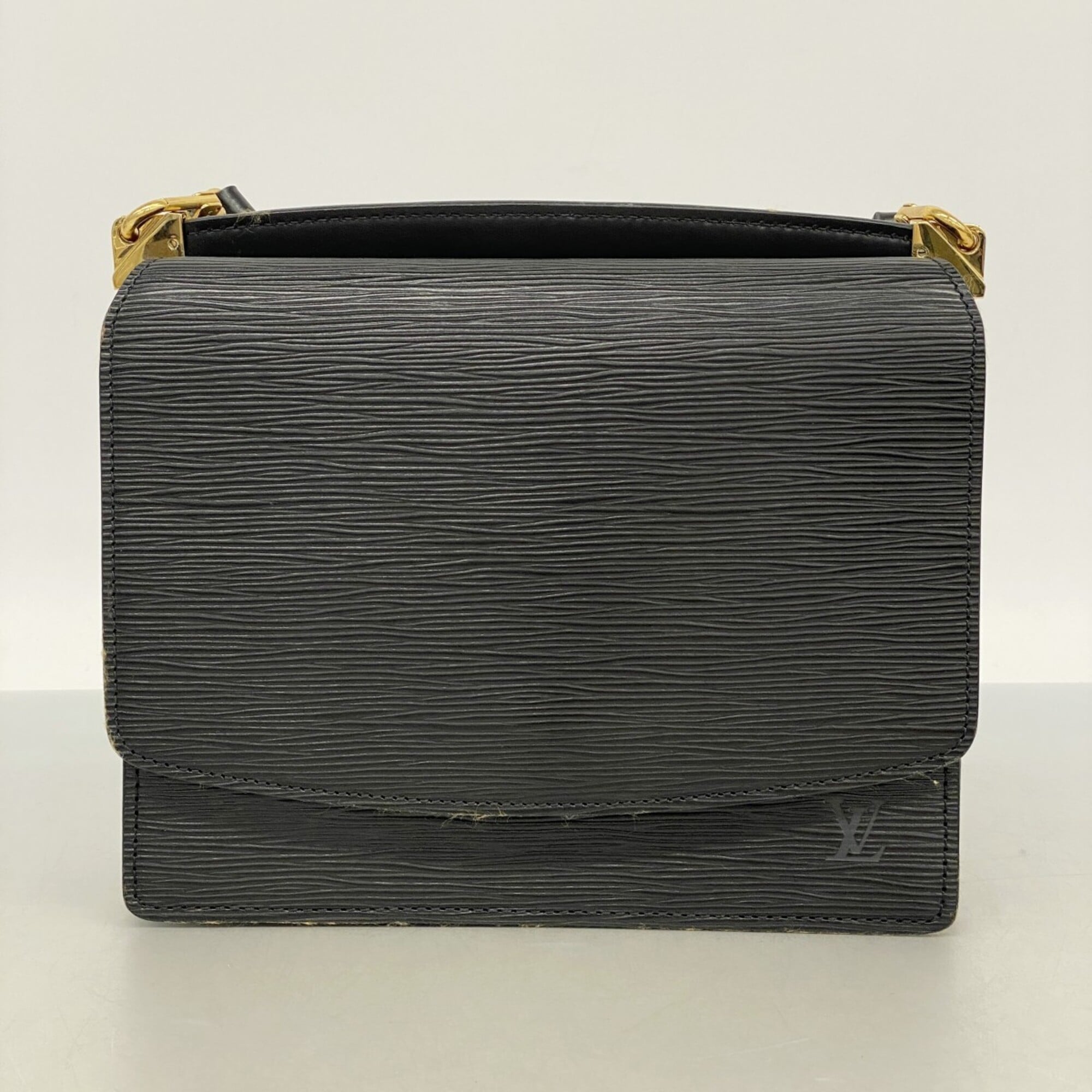 Louis Vuitton Noir Shoulder Bag (Pre-Owned)