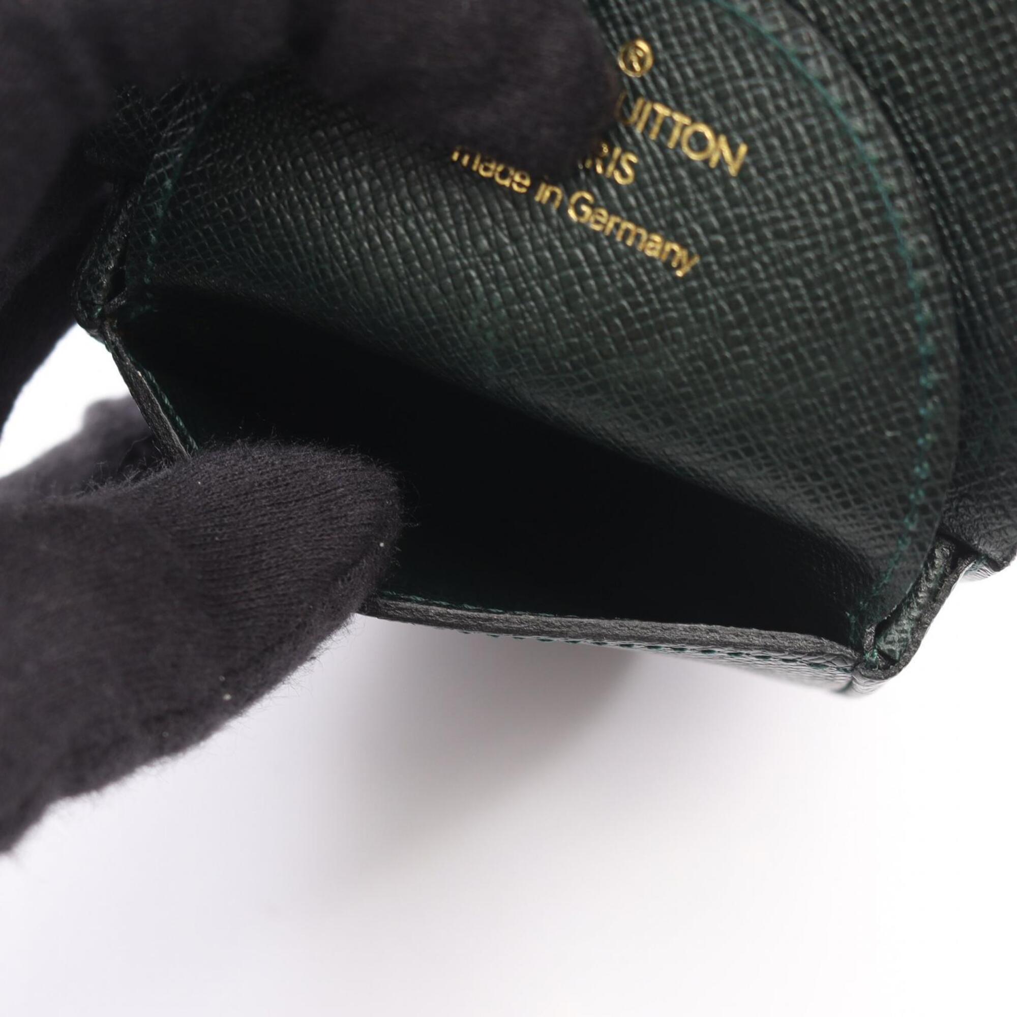 Louis Vuitton Taiga Episea Green Taiga Leather Coin Purse/Coin Case (Pre-Owned)