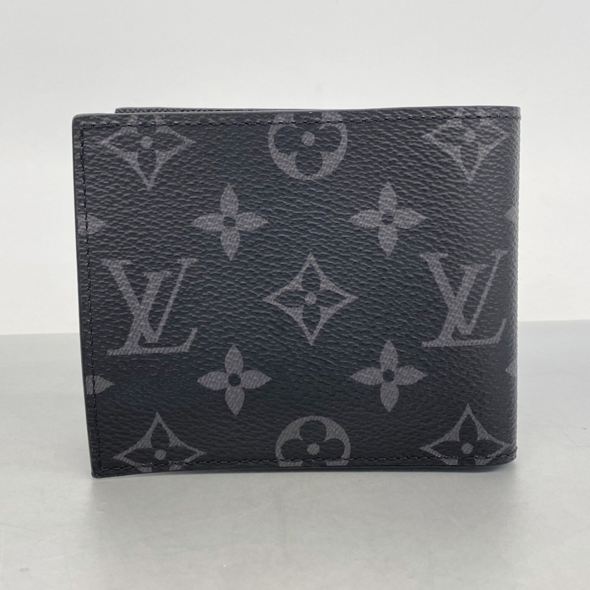 Louis Vuitton Black Wallet (Bi-Fold) (Pre-Owned)