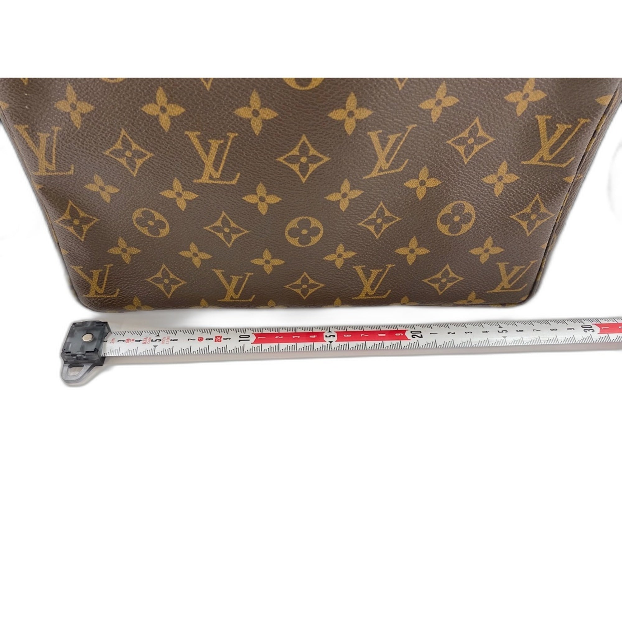 Louis Vuitton Brown Shoulder Bag (Pre-Owned)