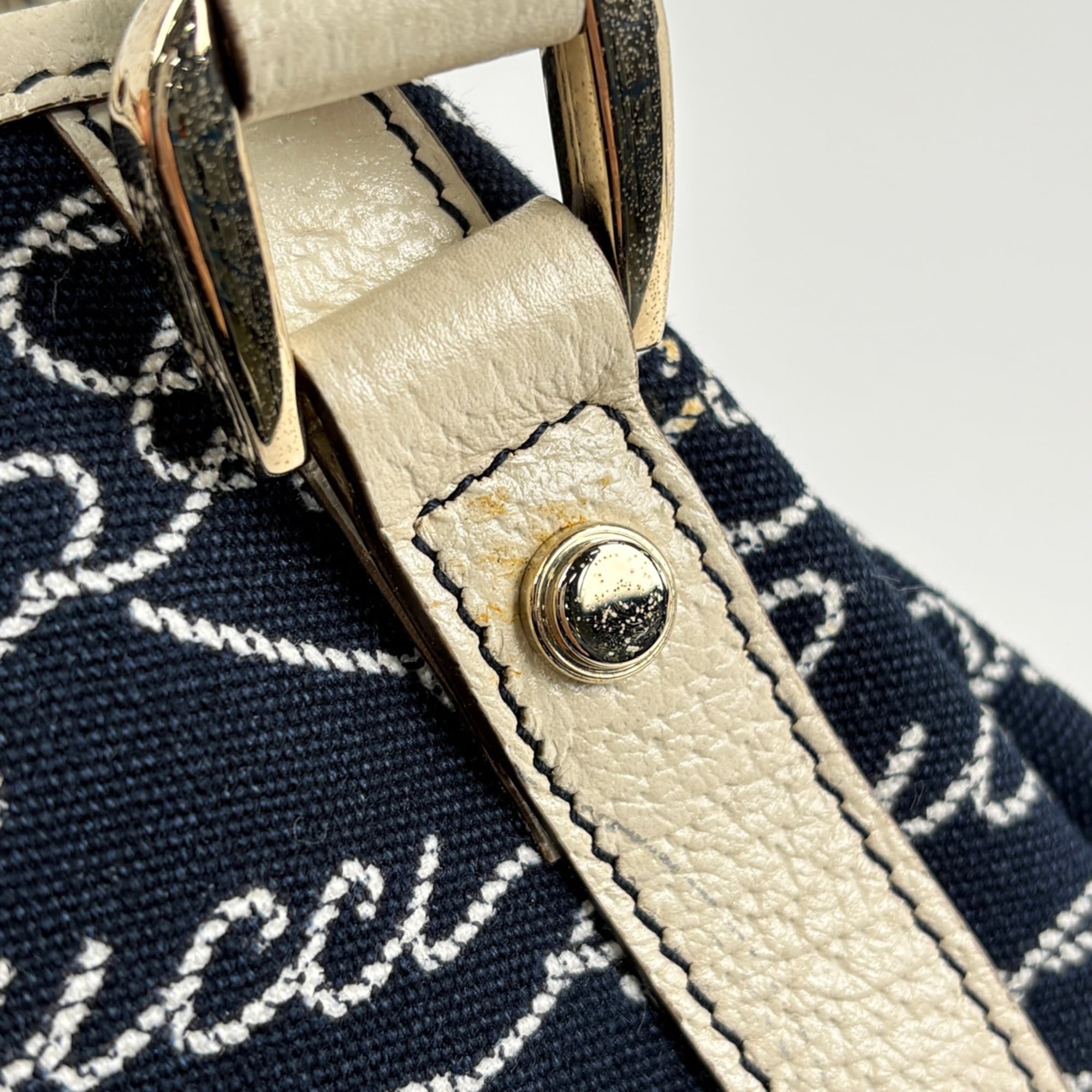 Gucci Abbey Navy White Canvas Leather Tote Bag (Pre-Owned)