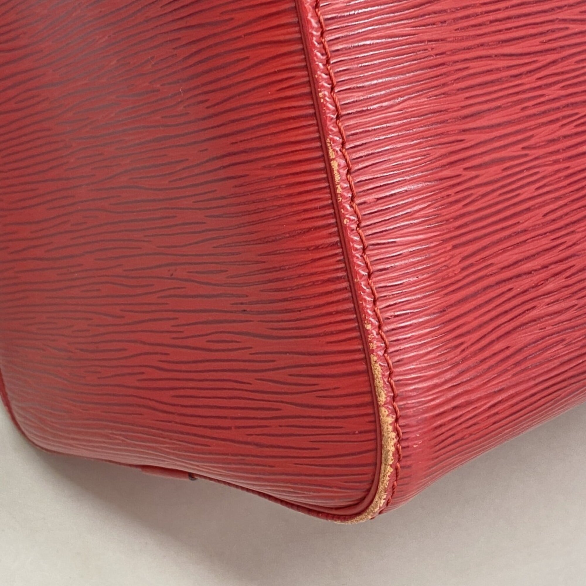 Louis Vuitton Castilian Red Handbag (Pre-Owned)